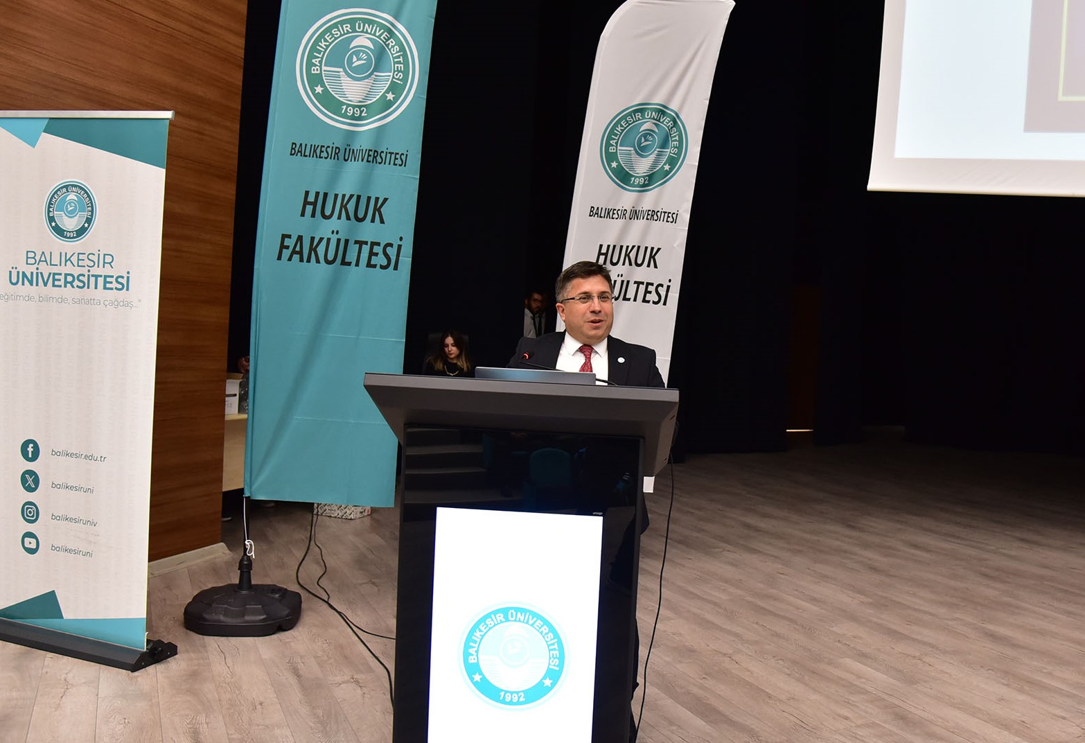 BAÜN Hukuk Fakültesinde İlk Mezuniyet Gururu  4