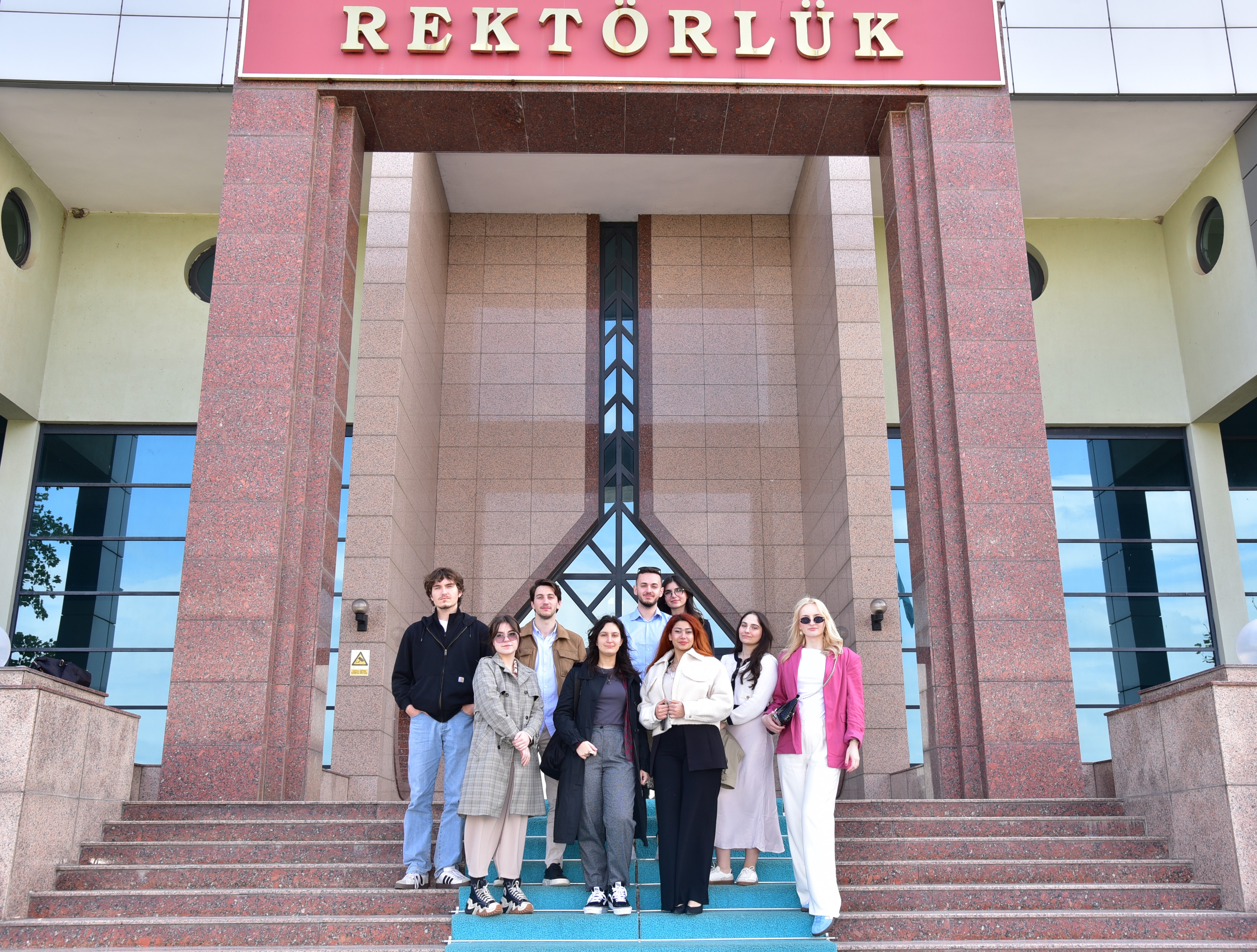 Uluslararası Akademik İş Birliği Kapsamında Uluslararası Saraybosna Üniversitesi Öğrencileri BAÜN’de Sertifikalarını Aldı 7
