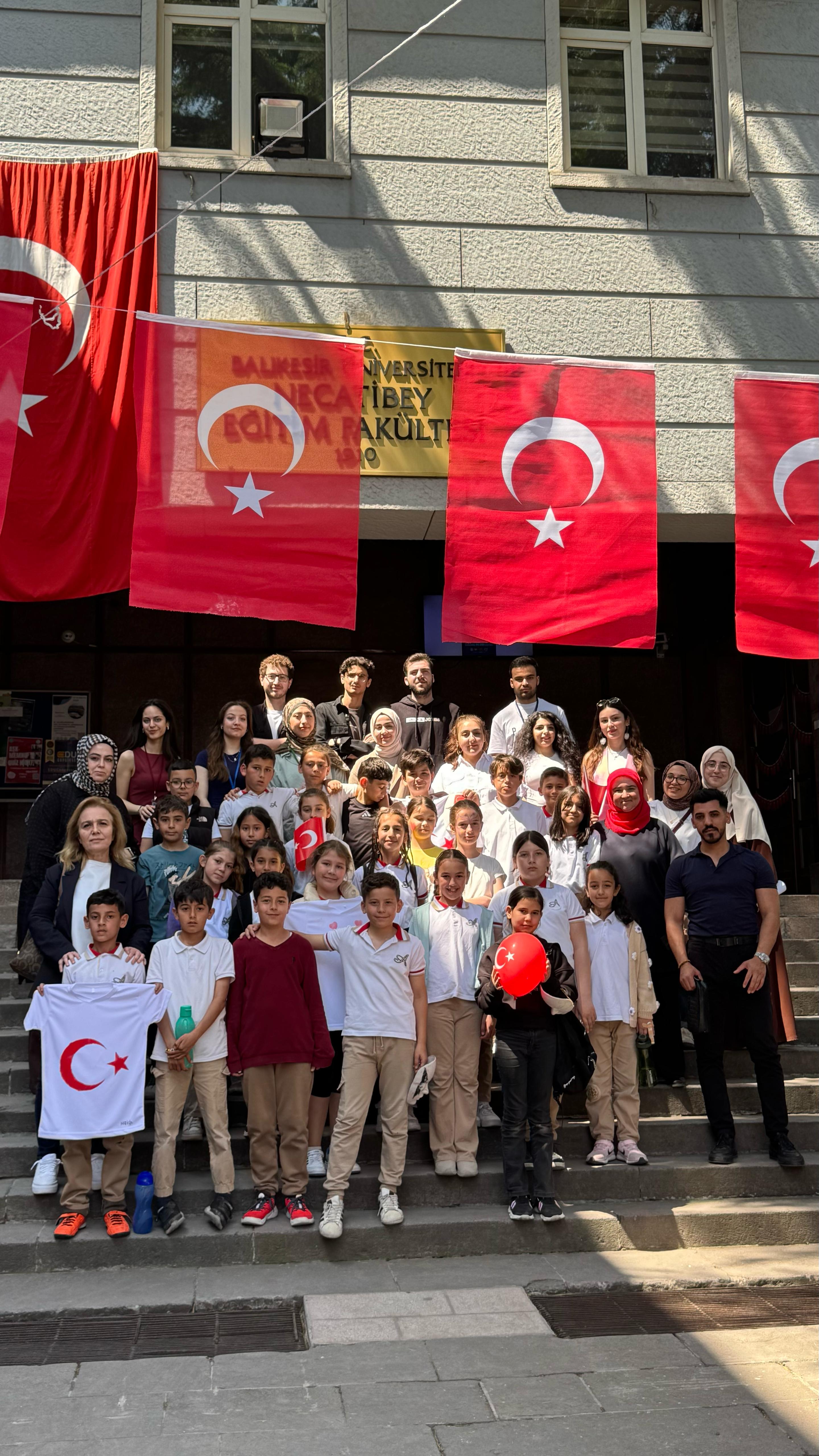 NEF'te 23 Nisan Ulusal Egemenlik ve Çocuk Bayramı Coşkusu  7