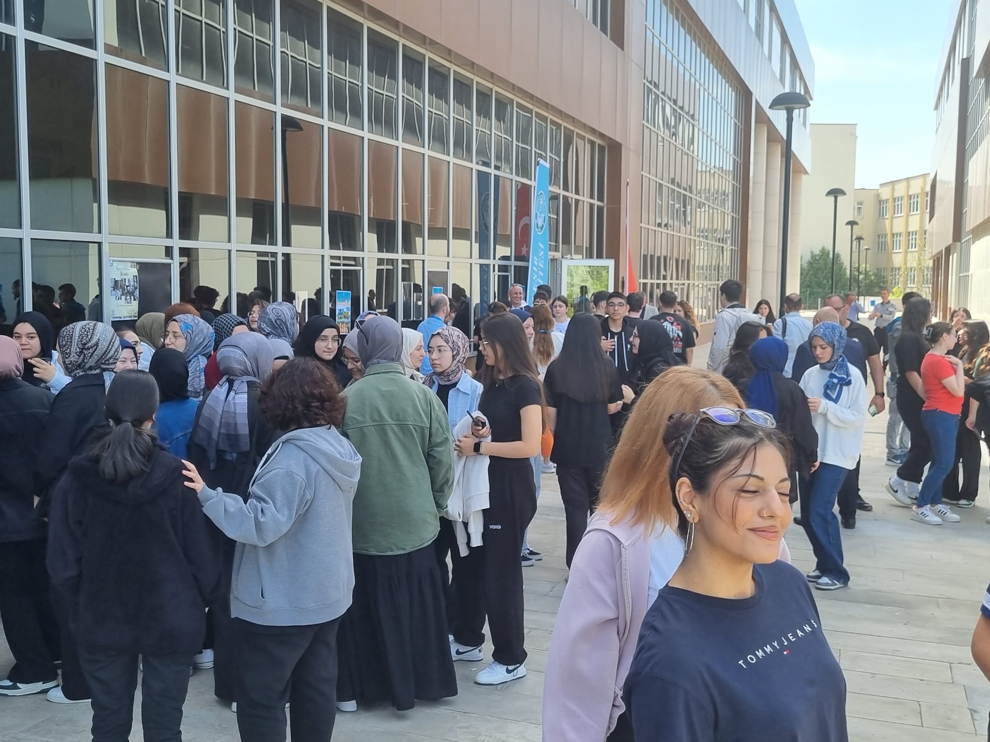Üniversitemiz Tercih&Tanıtım Günleri coşkulu bir şekilde gerçekleştirildi. 4