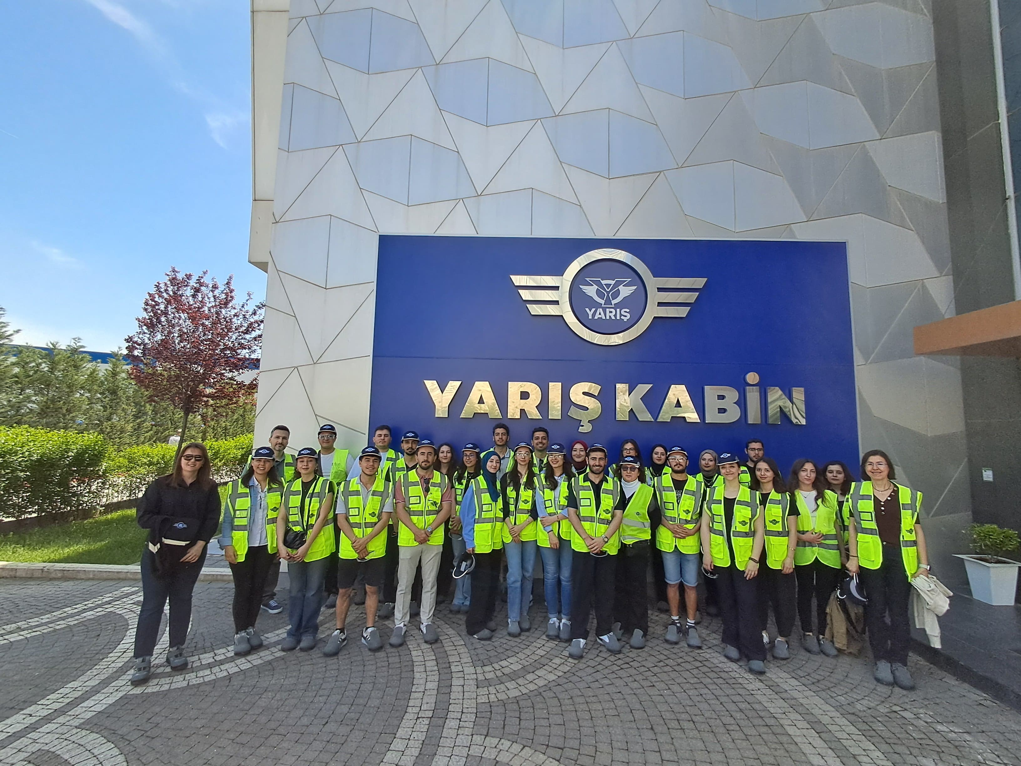 Fakültemiz Endüstri Mühendisliği Bölümünün Yarış Kabin San. ve Tic. A.Ş.'ye Teknik Gezisi 1