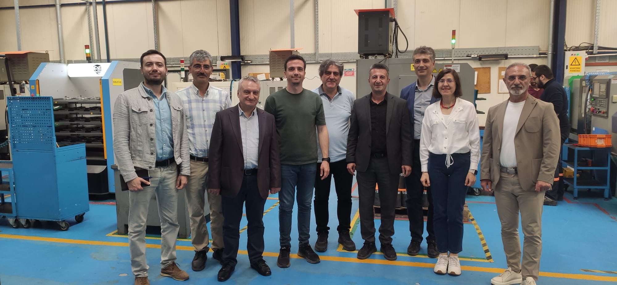 OT-SA Otomotiv San. ve Tic. Ltd. Şti. ile Üniversite-Sanayi İşbirliği konulu toplantı gerçekleştirildi. 2
