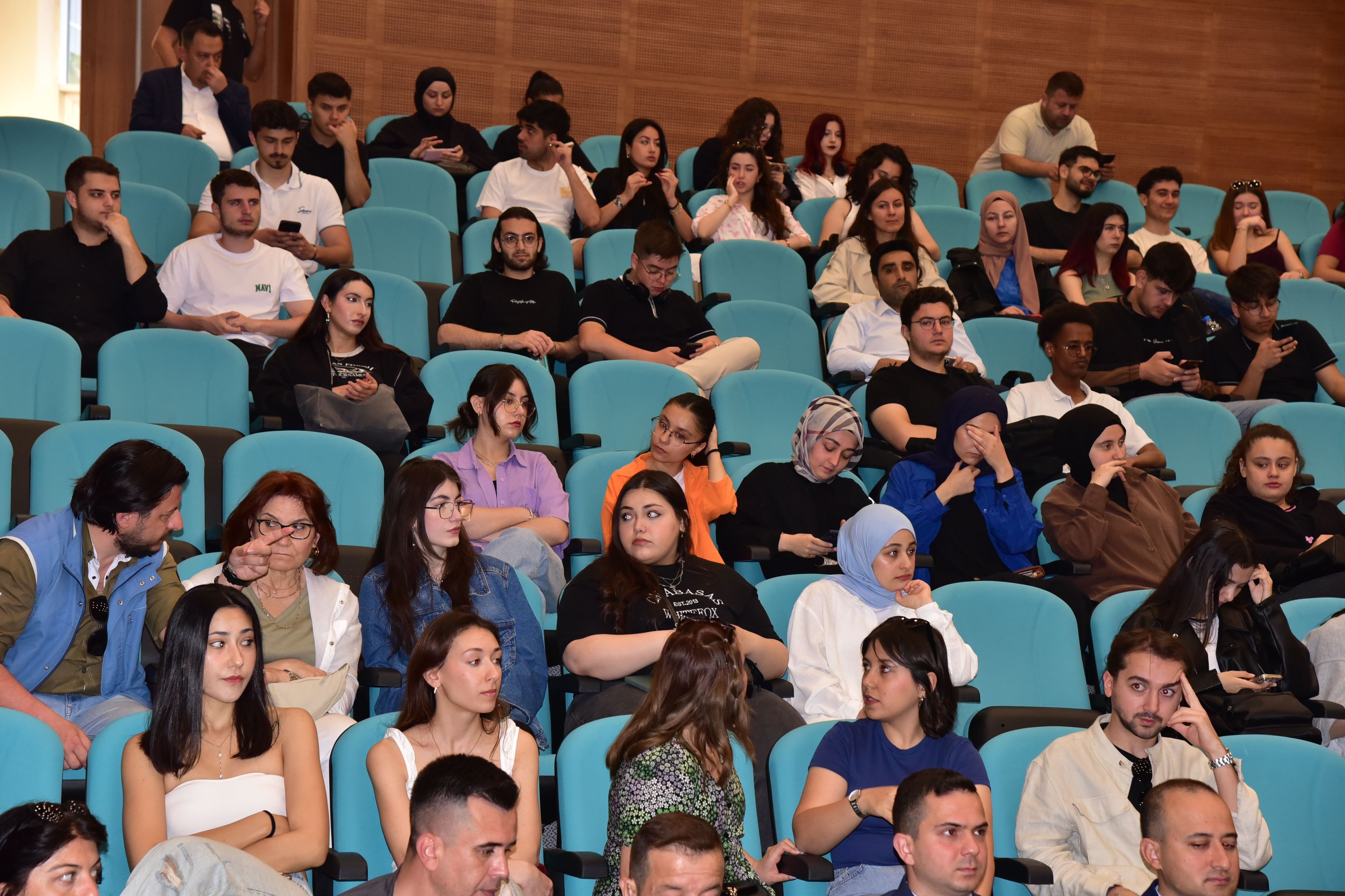 Savunma Sanayii İçin AR-GE ve İnovasyonun Yeni Adresi BAÜN'de Ulusal Savunma ve Teknoloji Zirvesi Düzenlendi 2