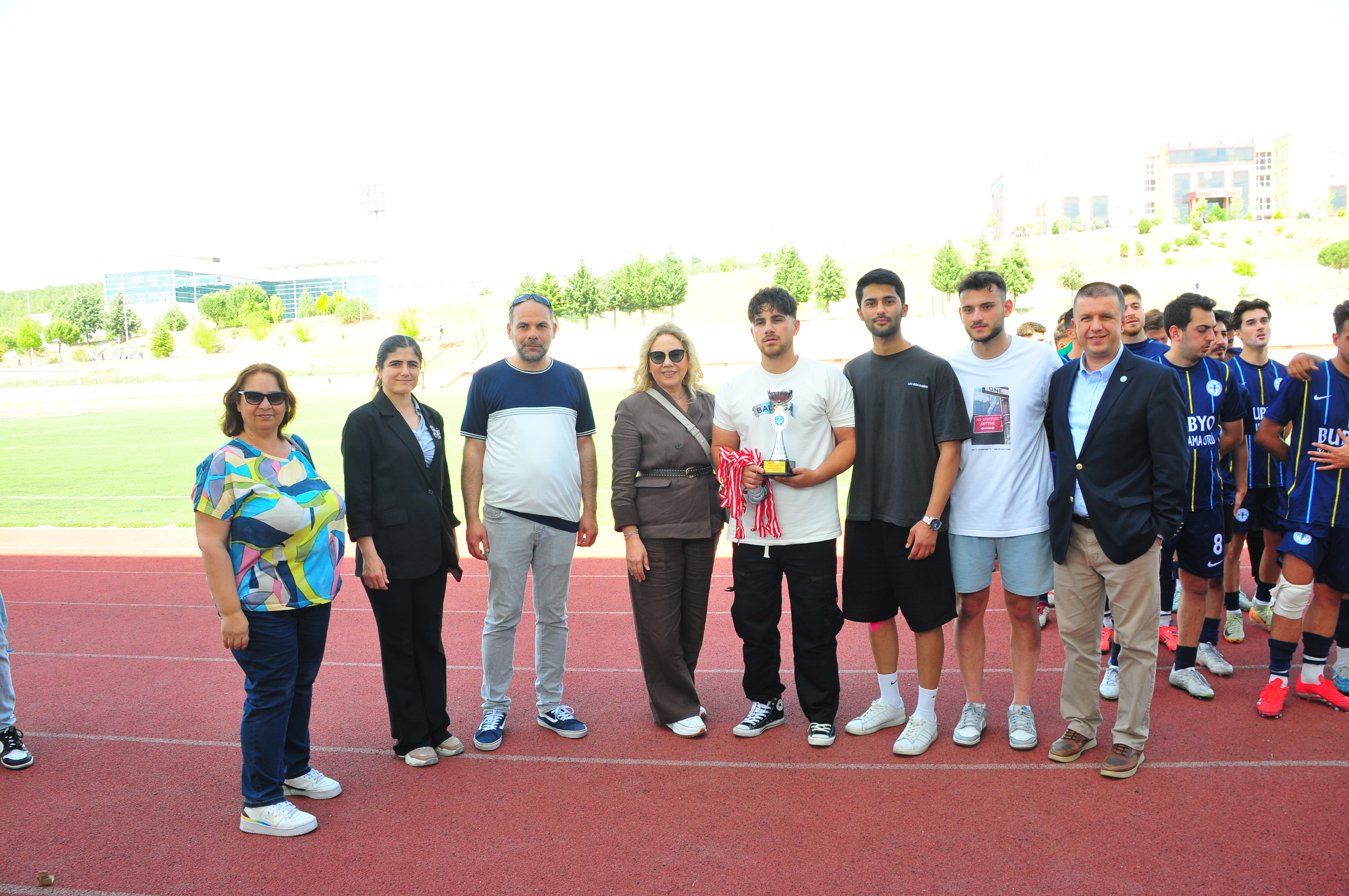 Bahar şenlikleri Futbol Turnuvasında Kupalar Sahiplerini Buldu 4