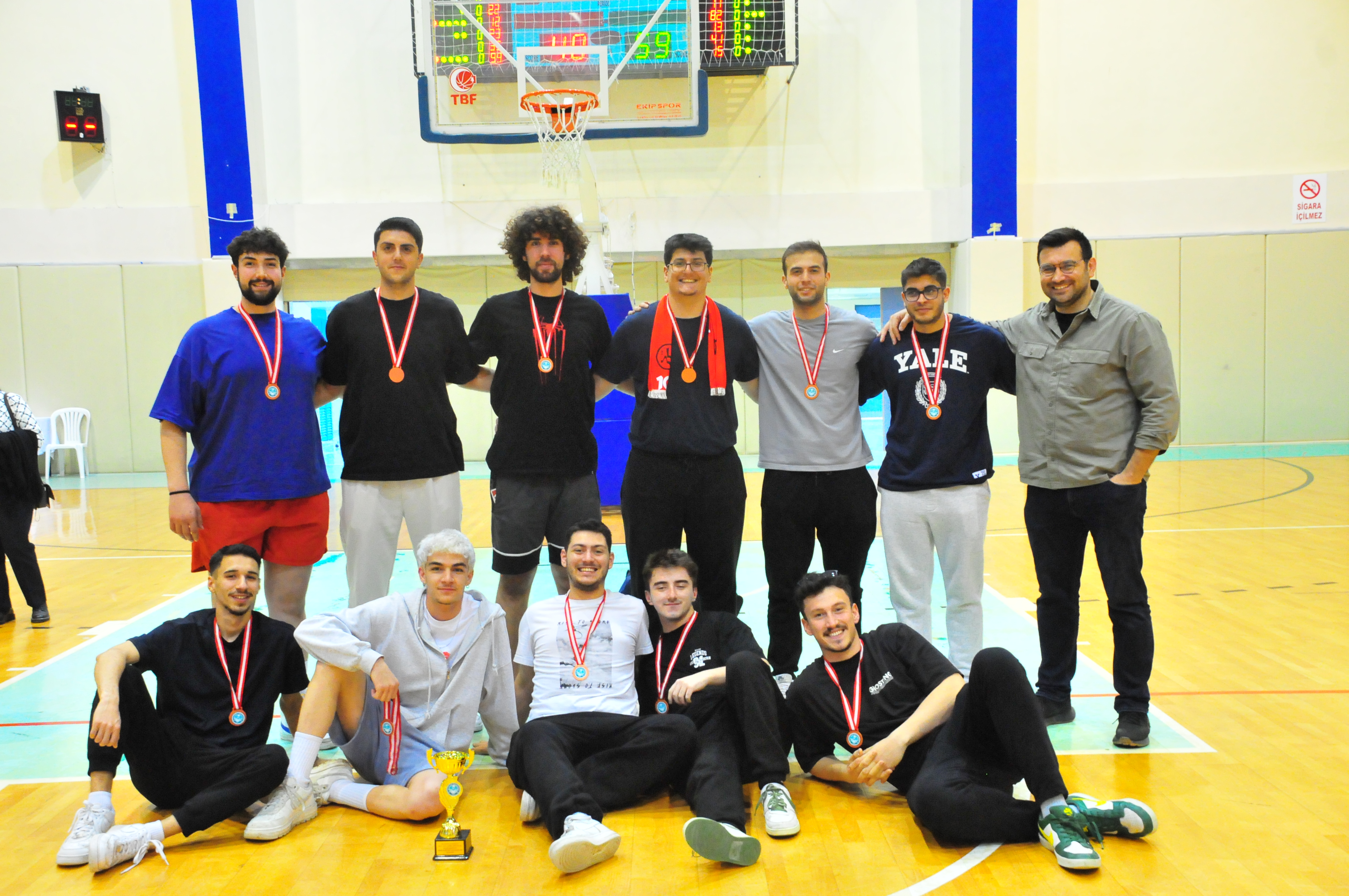 Bahar Şenlikleri Basketbol Turnuvasında Şampiyon Tıp Fakültesi 6