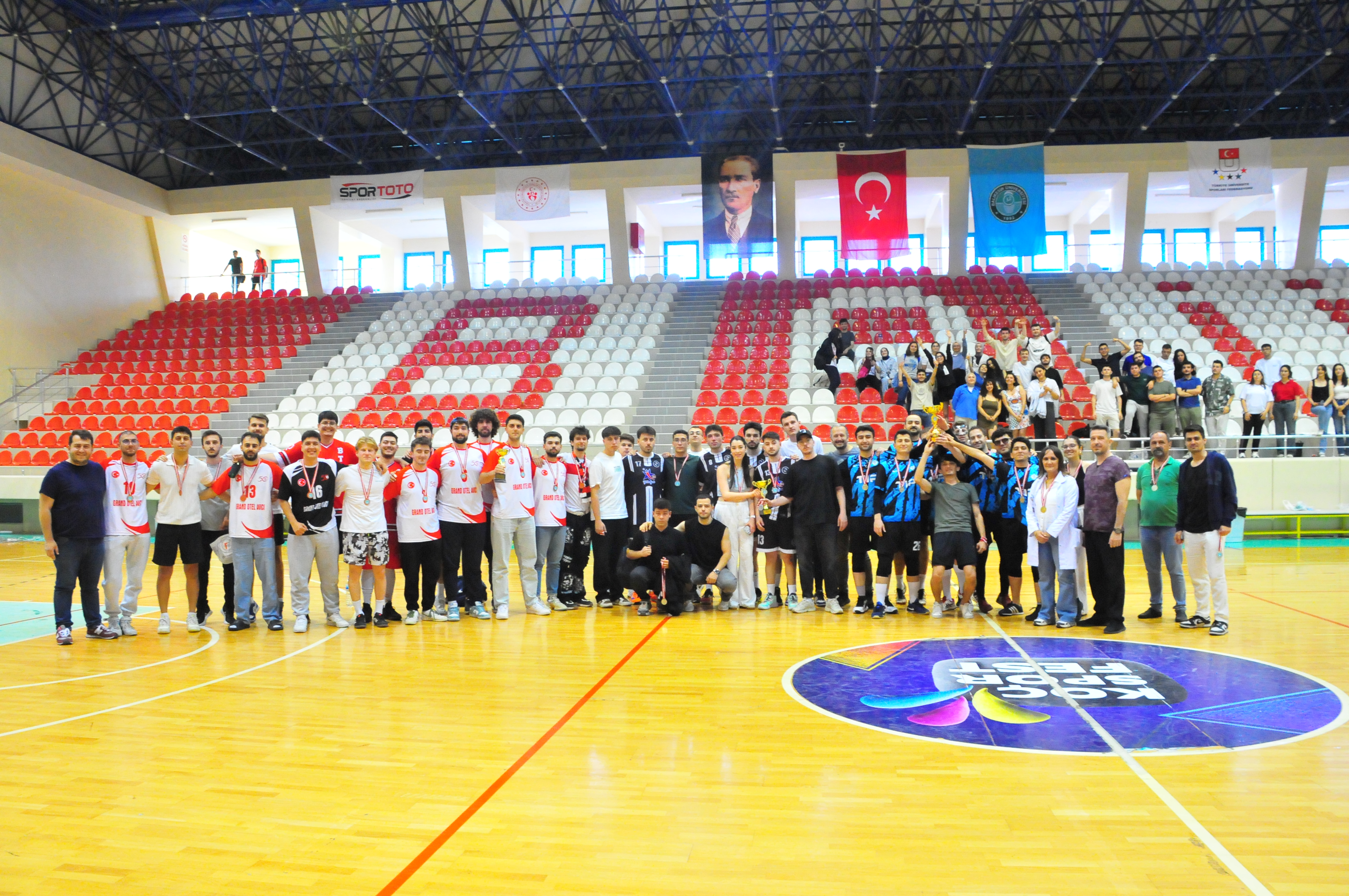 Bahar Şenlikleri Erkek Voleybol Müsabakaları Tamamlandı
