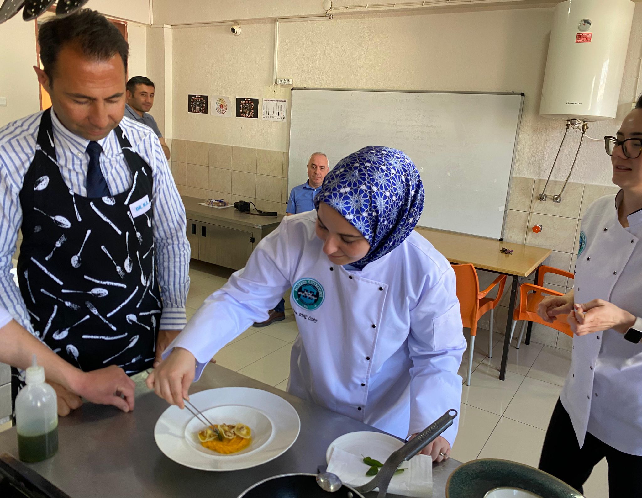 Kaymakamdan Aşçılık Programı Öğrencilerine Ziyaret 3