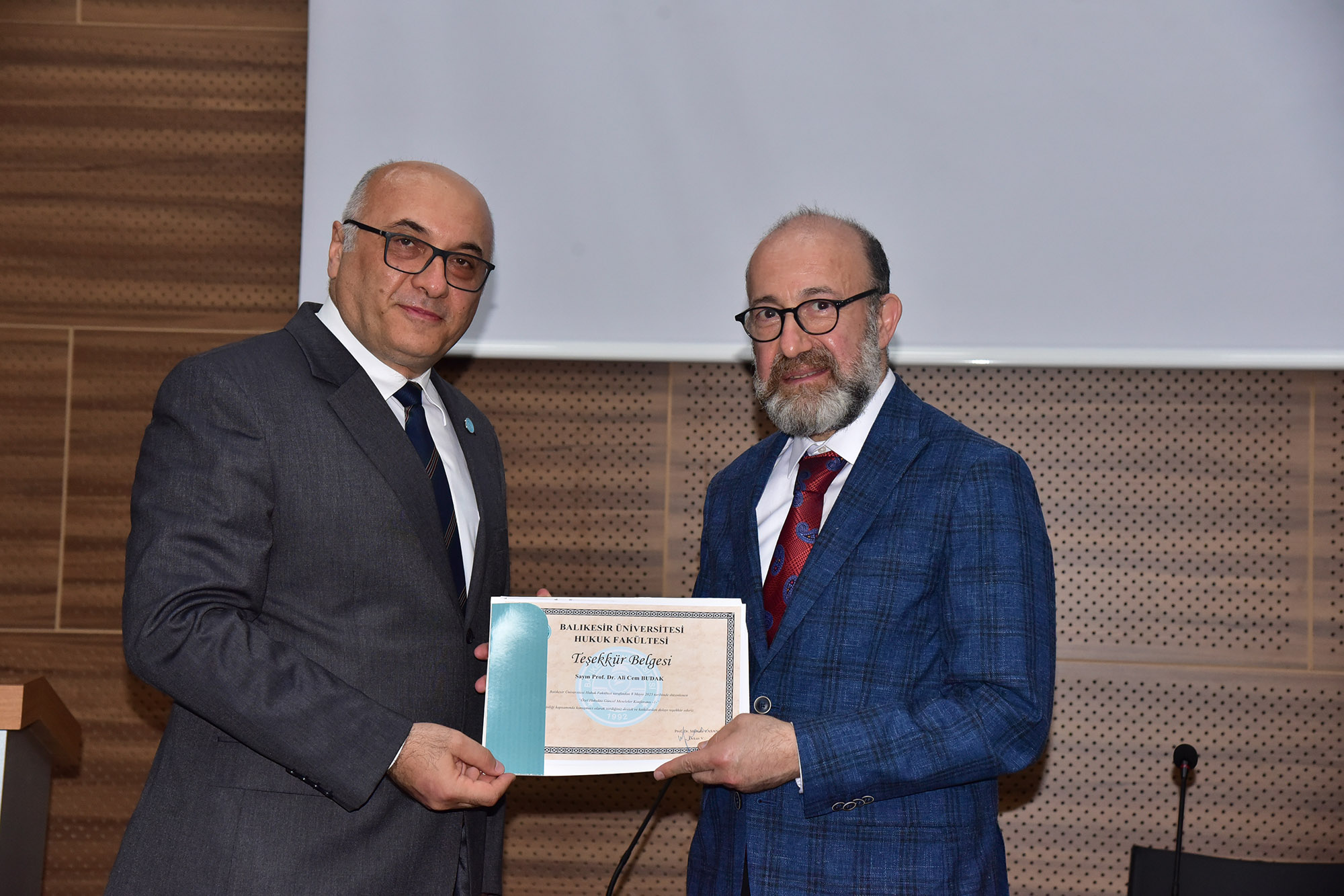 BAÜN Hukuk Fakültesi, “Özel Hukukta Güncel Meseleler” Konferansına Ev Sahipliği Yaptı 6