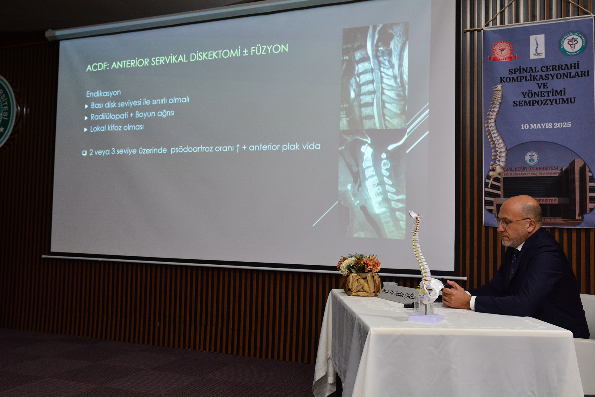 Spinal Cerrahi Uzmanları BAÜN’de Buluştu 9