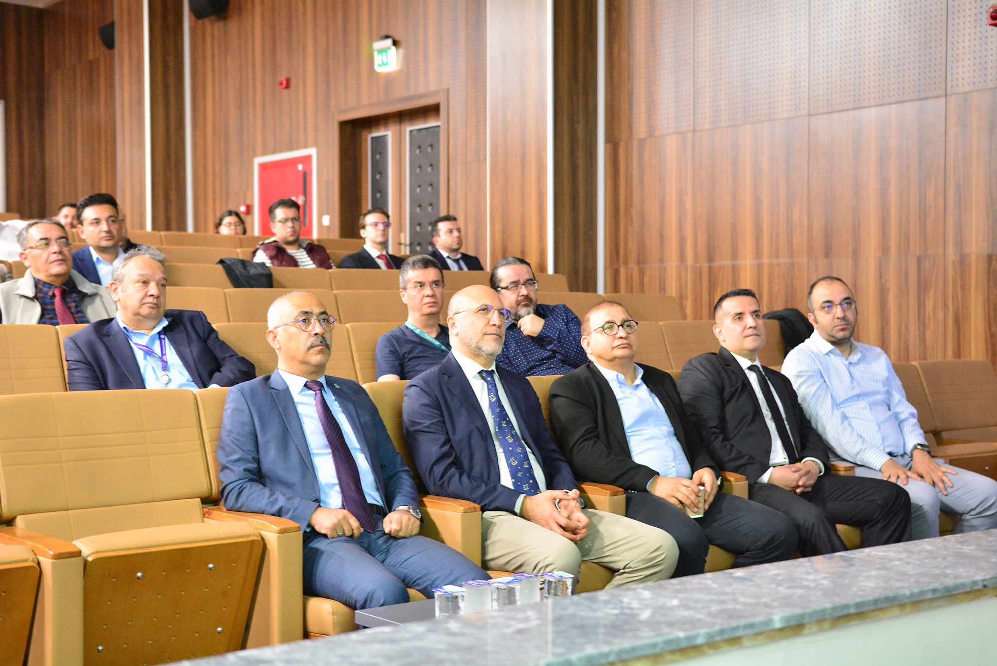 Spinal Cerrahi Uzmanları BAÜN’de Buluştu 1