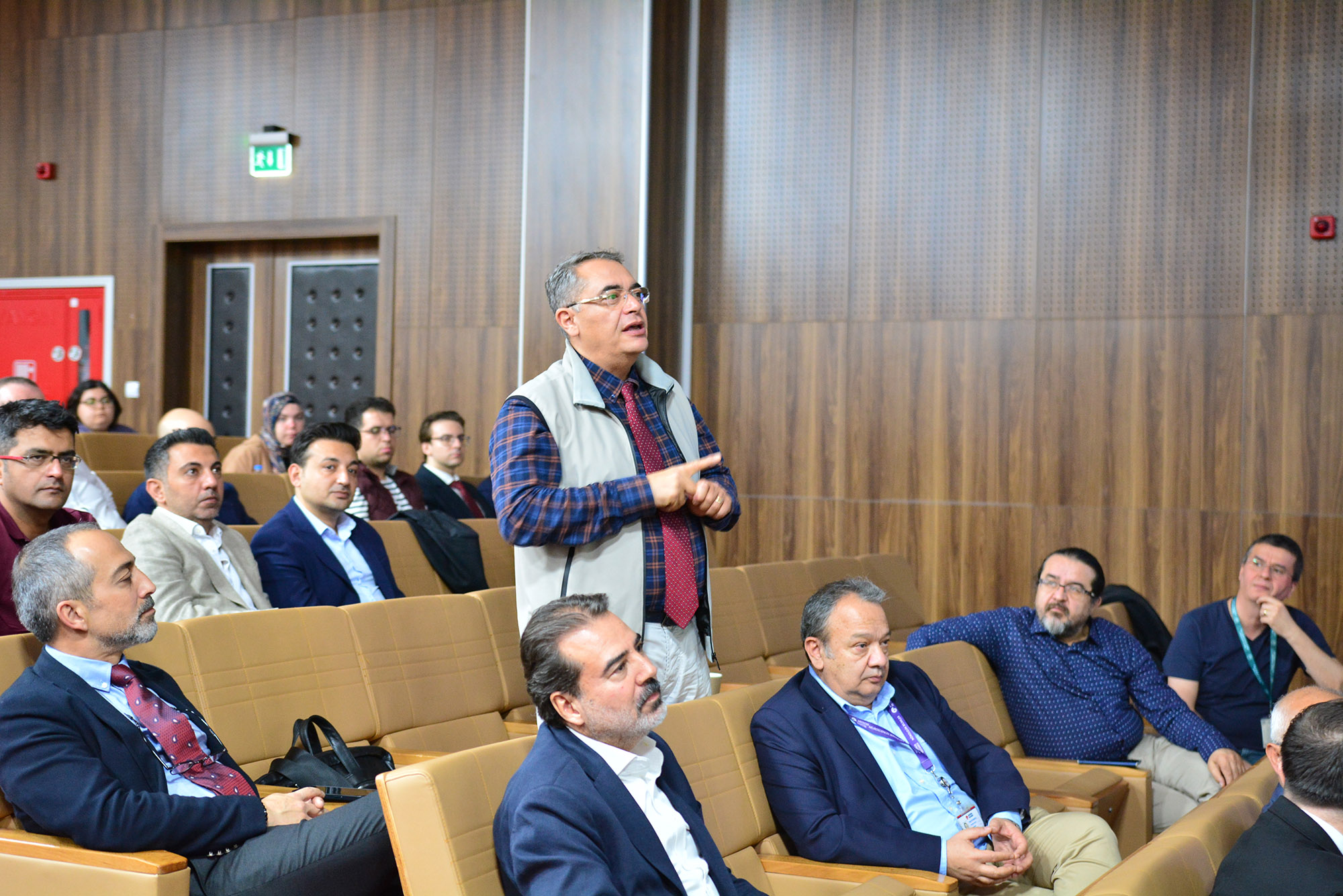 Spinal Cerrahi Uzmanları BAÜN’de Buluştu 7