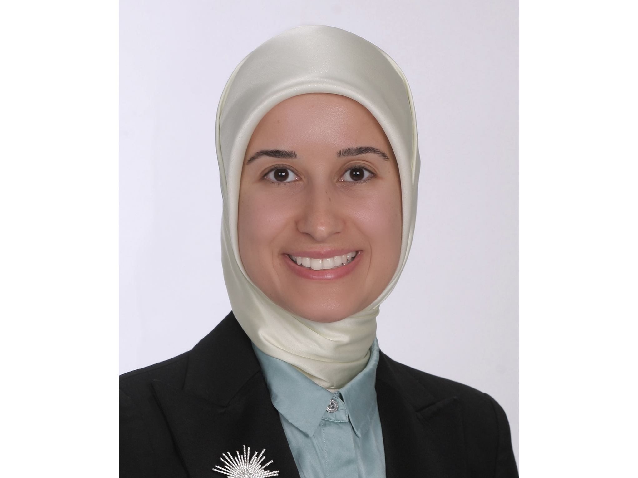 Dr. Öğr. Üyesi Gökçe ARIKAN