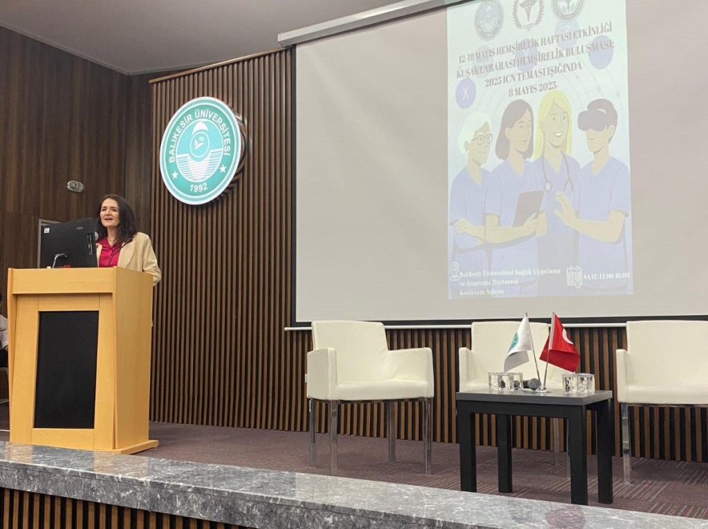 Balıkesir Üniversitesi’nde Hemşirelik Mesleğine Işık Tutan Buluşma 5