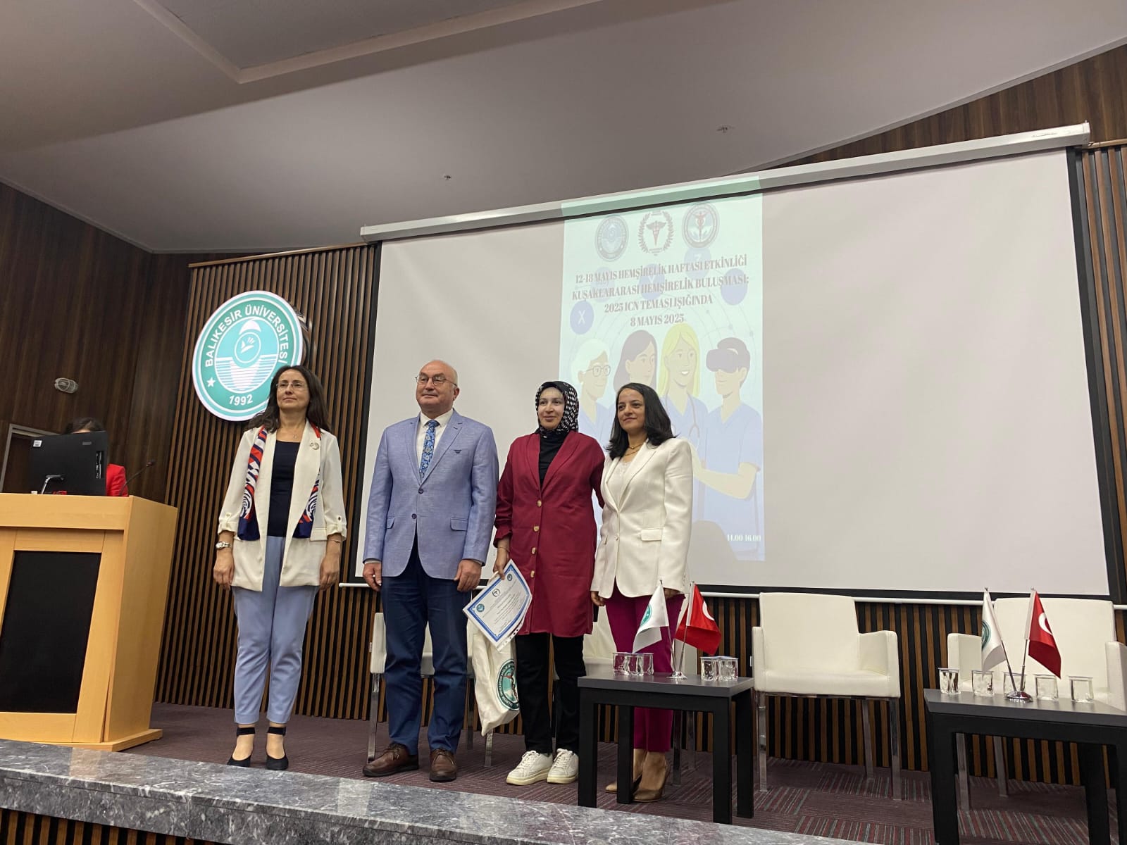 Balıkesir Üniversitesi’nde Hemşirelik Mesleğine Işık Tutan Buluşma 8
