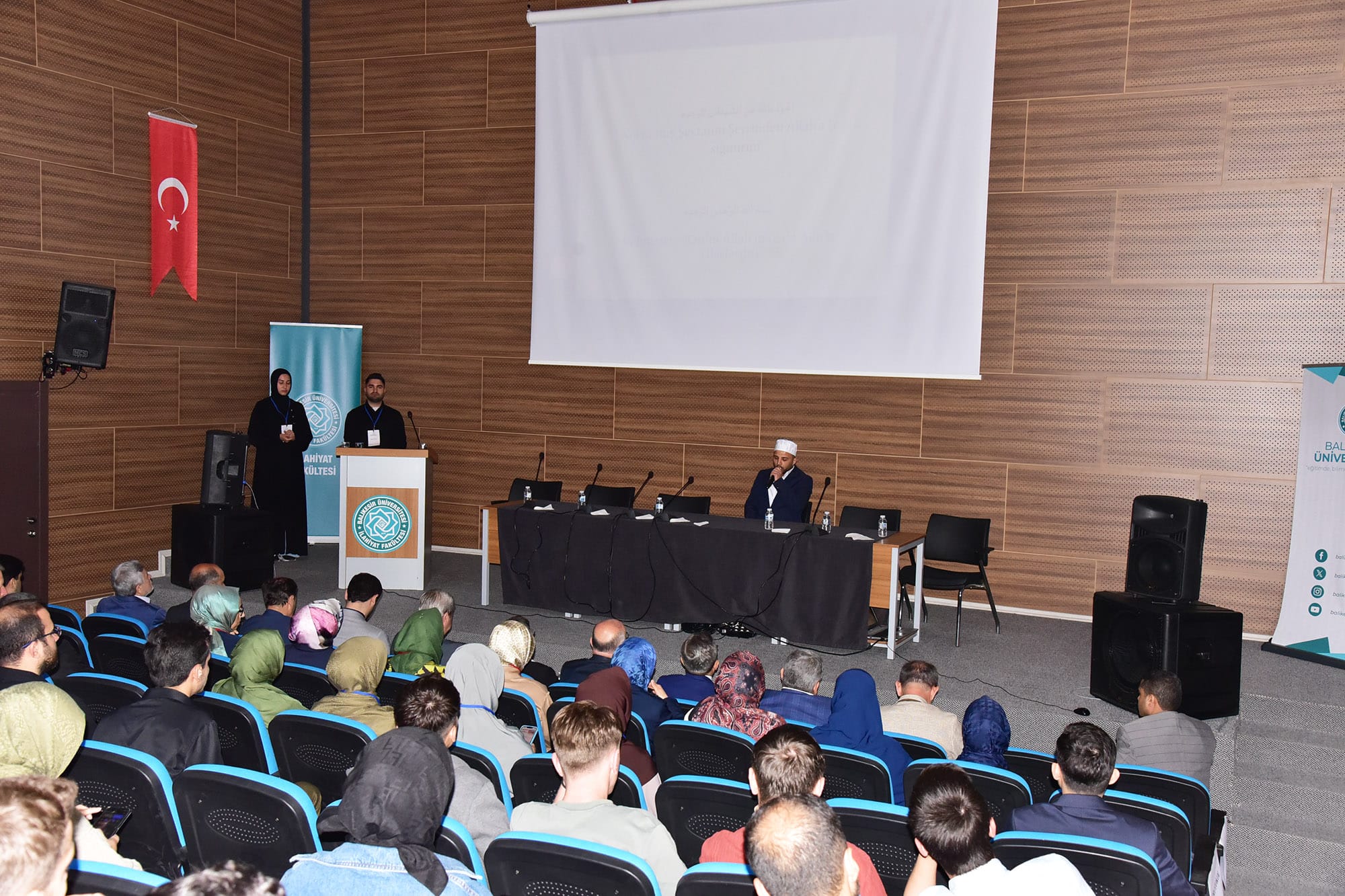 Uluslararası İlahiyat Araştırmaları Öğrenci Sempozyumu Tamamlandı 8