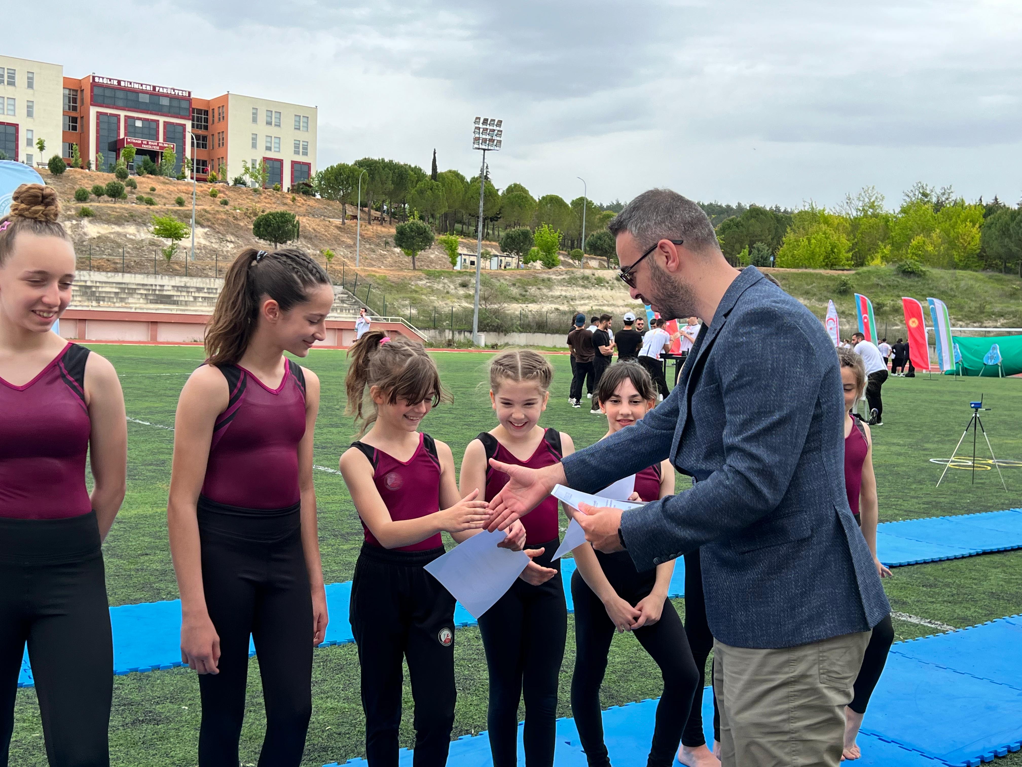 Üniversitemizde SporFEST Etkinlikleri Gerçekleştirildi 5