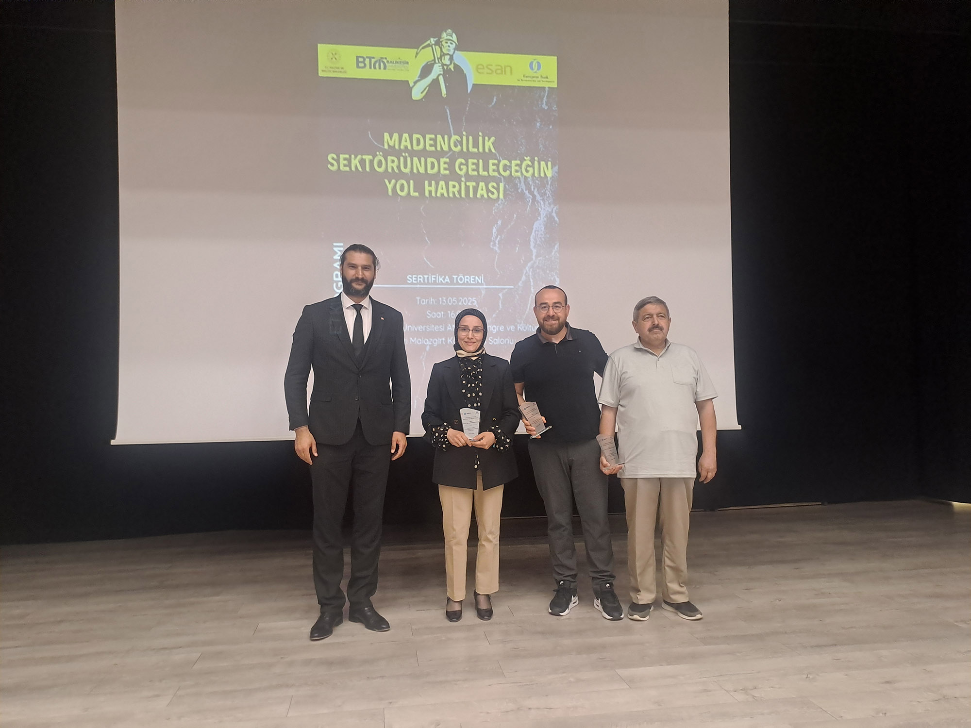BAÜN’de Üniversite-Sanayi İş Birliğinde Örnek Proje: “Madencilik Sektöründe Geleceğin Yol Haritası” Sertifika Töreni Yapıldı 10