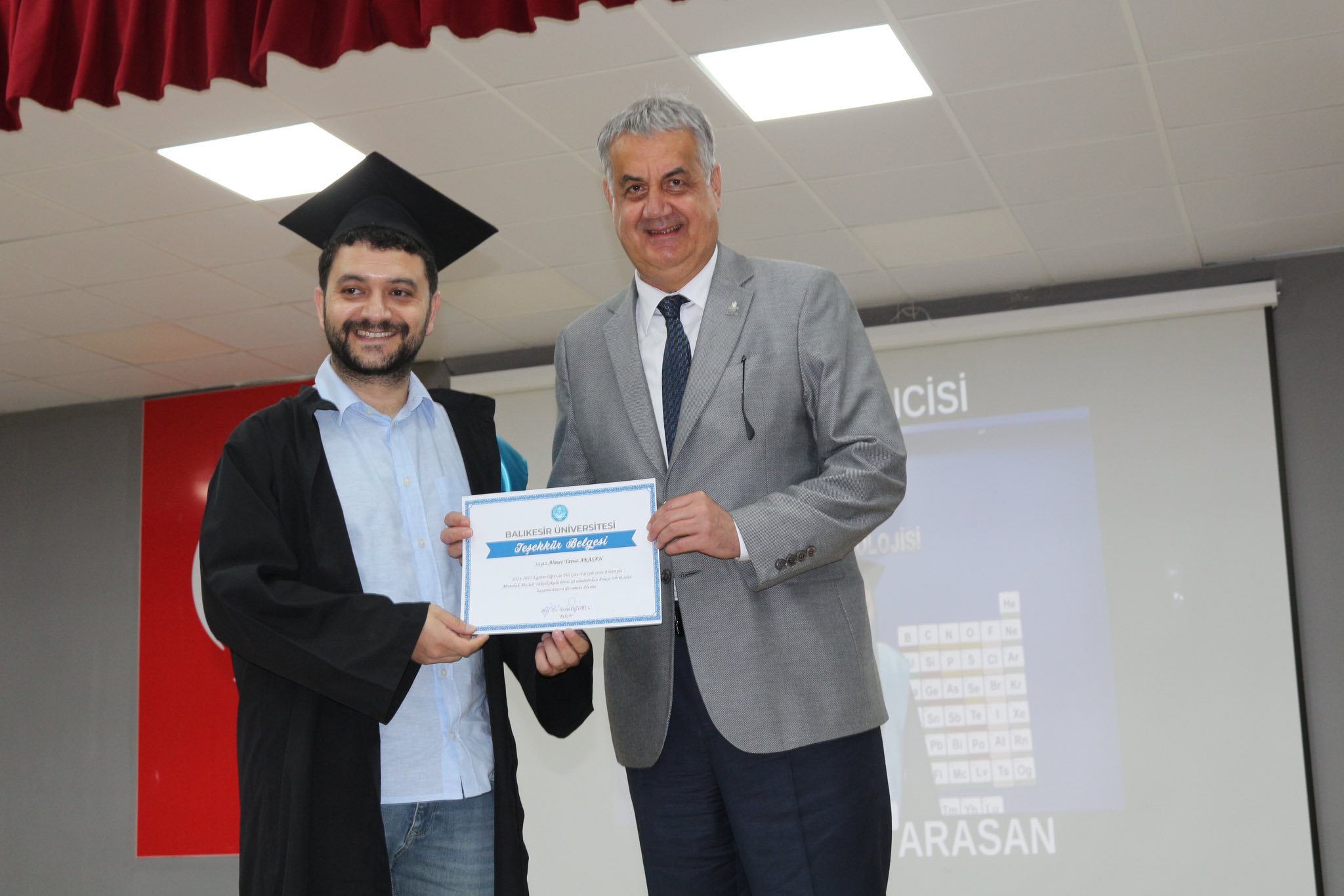 Altınoluk MYOda Mezuniyet Coşkusu 6
