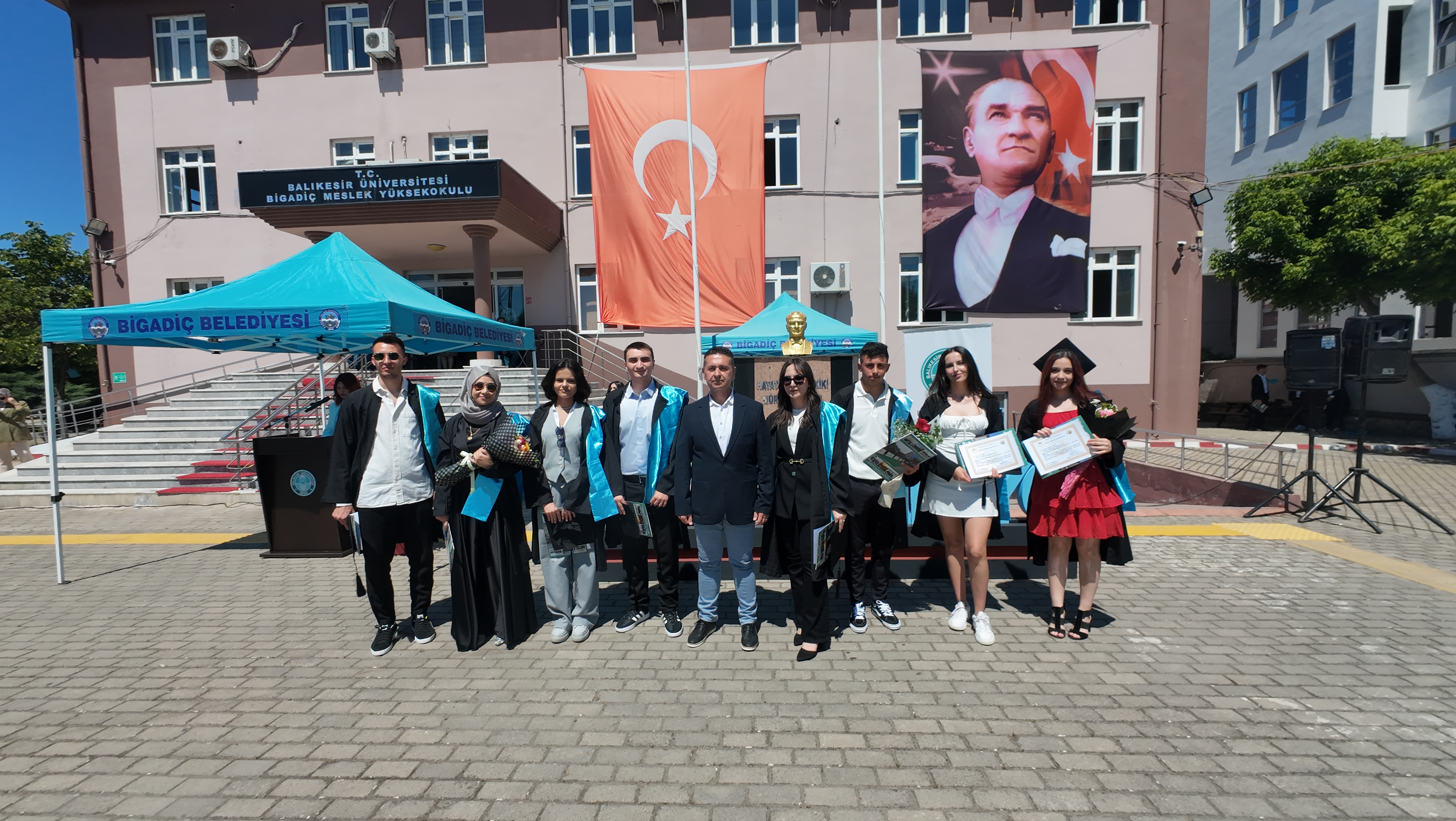 Bigadiç Meslek Yüksekokulunda Mezuniyet Töreni: Emeğin ve Azmin Kutlaması 6