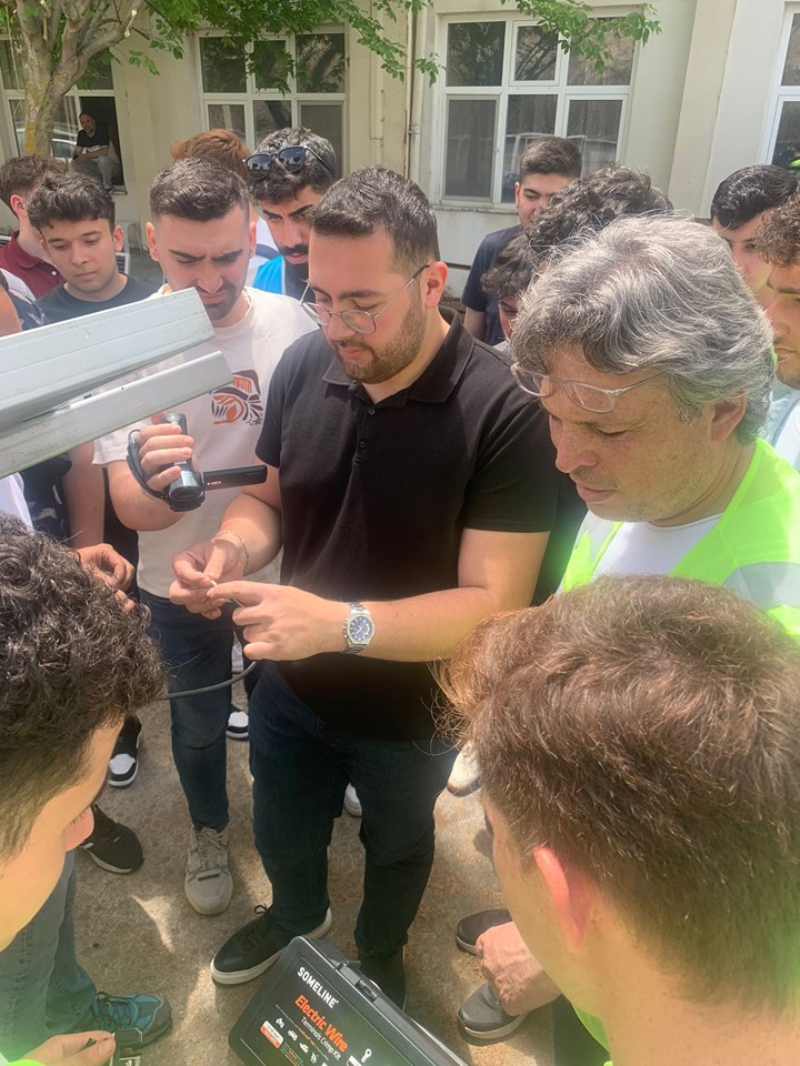 Güneşin Gücü Eğitimle Buluştu: Balıkesir MYO’da 3000w Ges Devreye Alındı 6