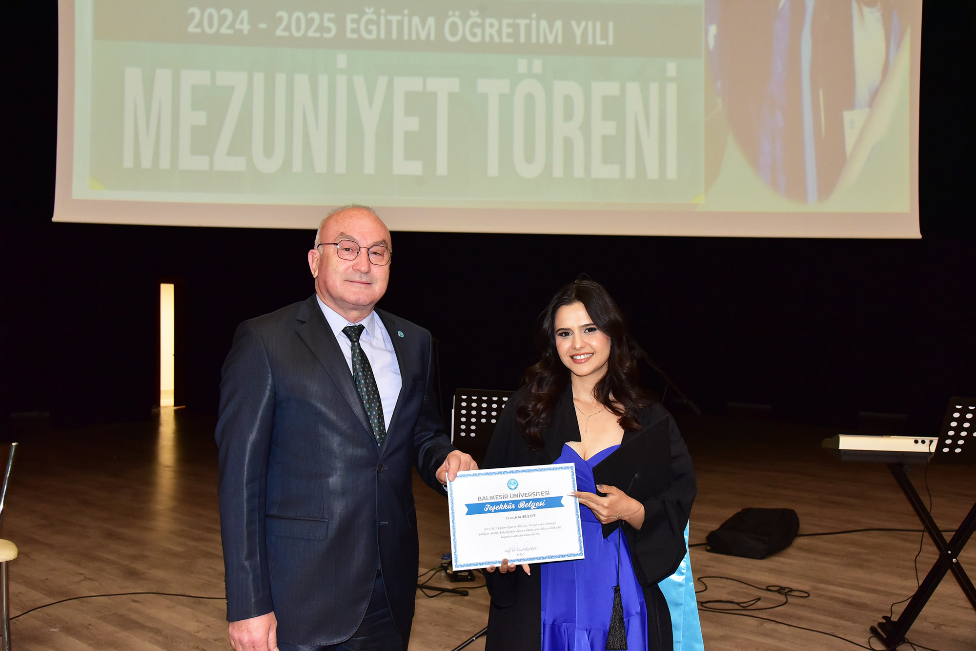 BAUN MYO MEZUNİYET TÖRENİ 4