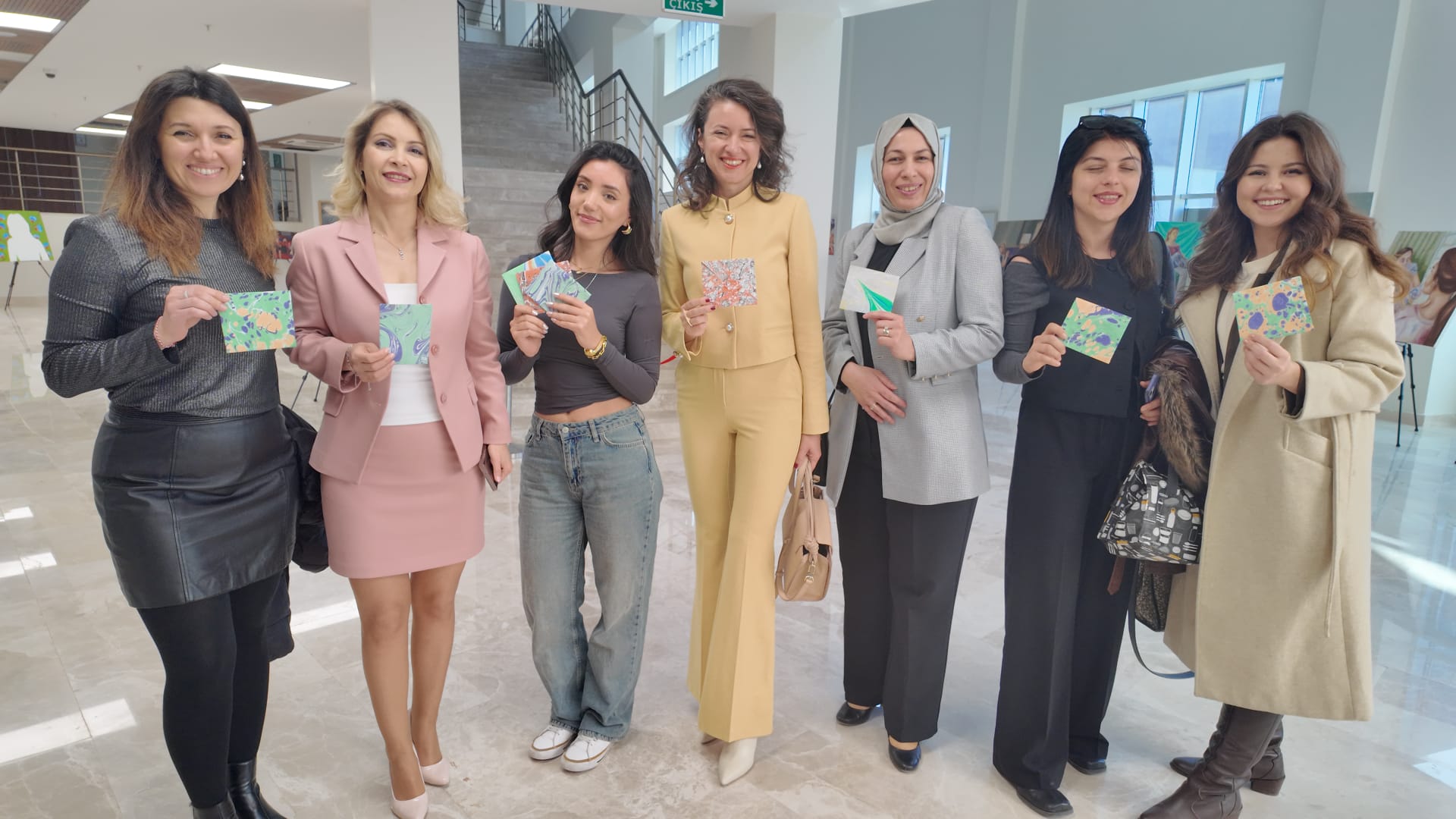 DÜNYA KADINLAR GÜNÜ'NDE ANLAMLI ETKİNLİK 1