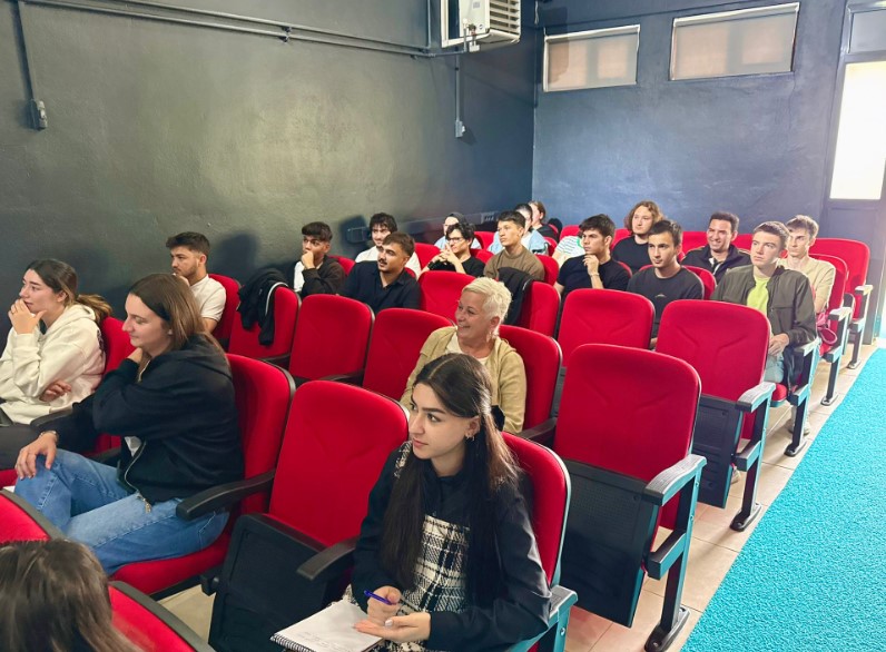 Balıkesir Üniversitesi'nde, İletişimi Güçlendiren Öğrenci-Yönetici Buluşmaları 3