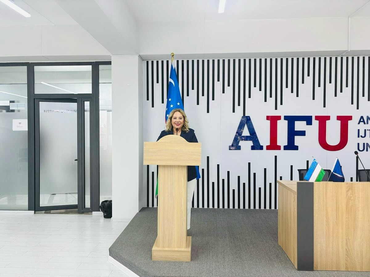 Balıkesir MYO Müdürü Doç. Dr. Fatmagül Tolun AIUF University of Exact and Social Sciences Yönetimine Üniversitemiz Hakkında Bilgilendirme Yaptı 6