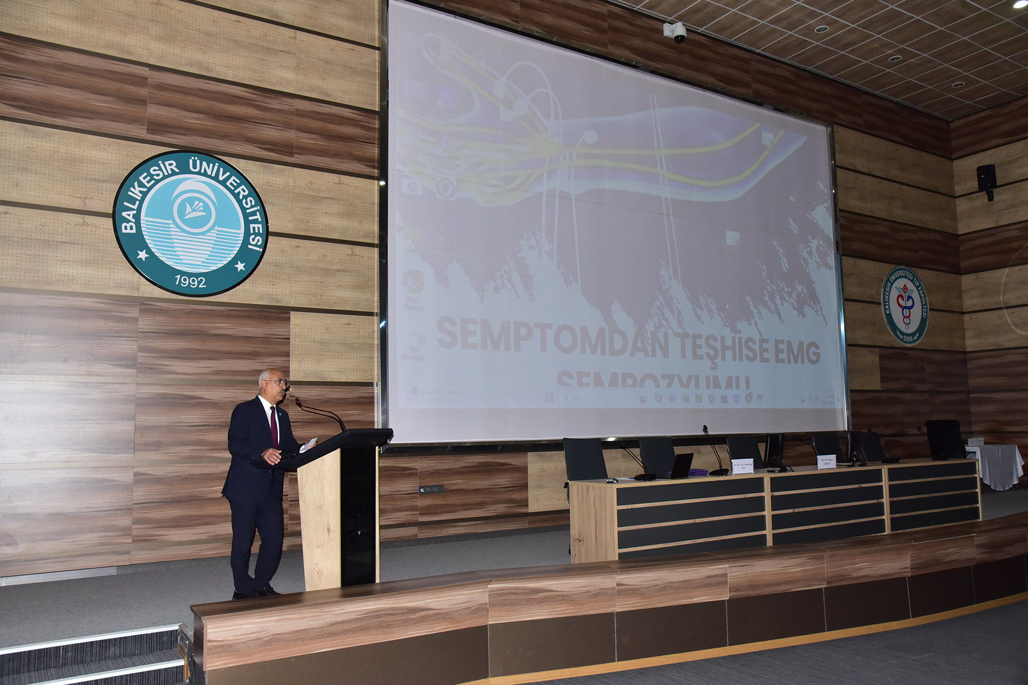 Balıkesir Üniversitesinde, EMG(Elektromiyografi)’nin Klinik Yaklaşımları Masaya Yatırıldı 2