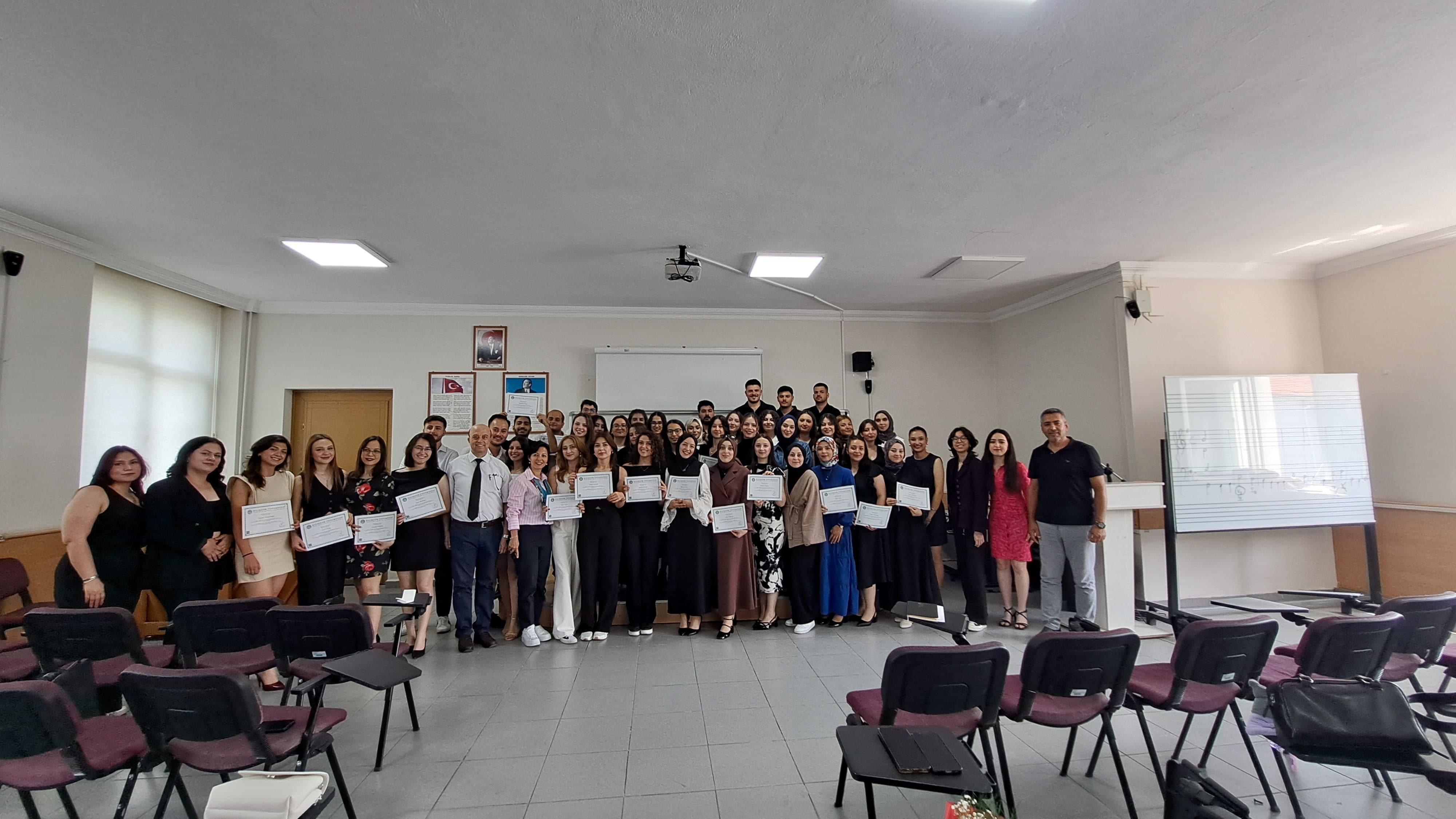 Fen Bilgisi Öğretmen Adayları İçin Bütünleştirilmiş STEM Eğitimi ve Uygulamaları Sertifika Töreni 5