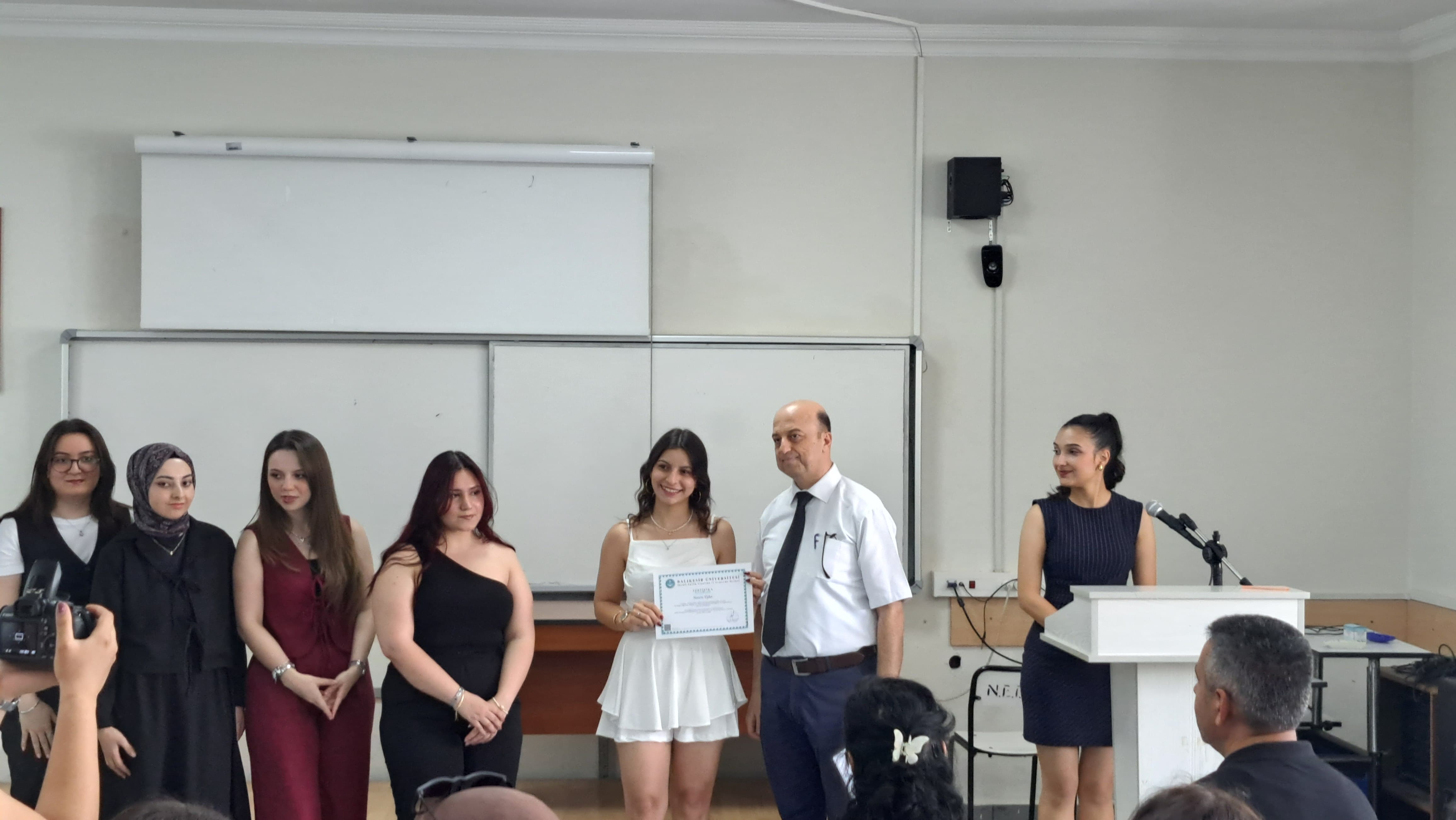 Fen Bilgisi Öğretmen Adayları İçin Bütünleştirilmiş STEM Eğitimi ve Uygulamaları Sertifika Töreni 4