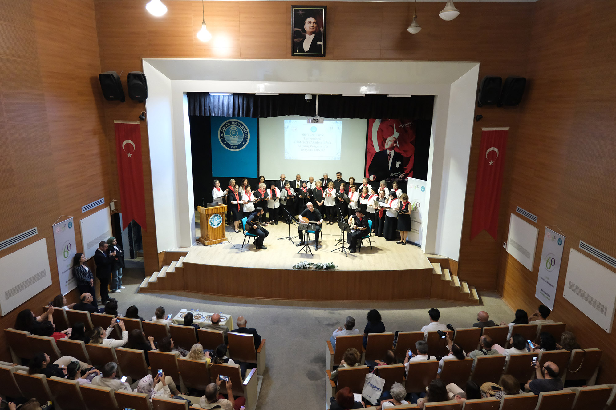 Yaş Alındı Ama Enerji Azalmadı: BAÜN 60+ Tazelenme Üniversitesi’nde Mutlu Kapanış 5