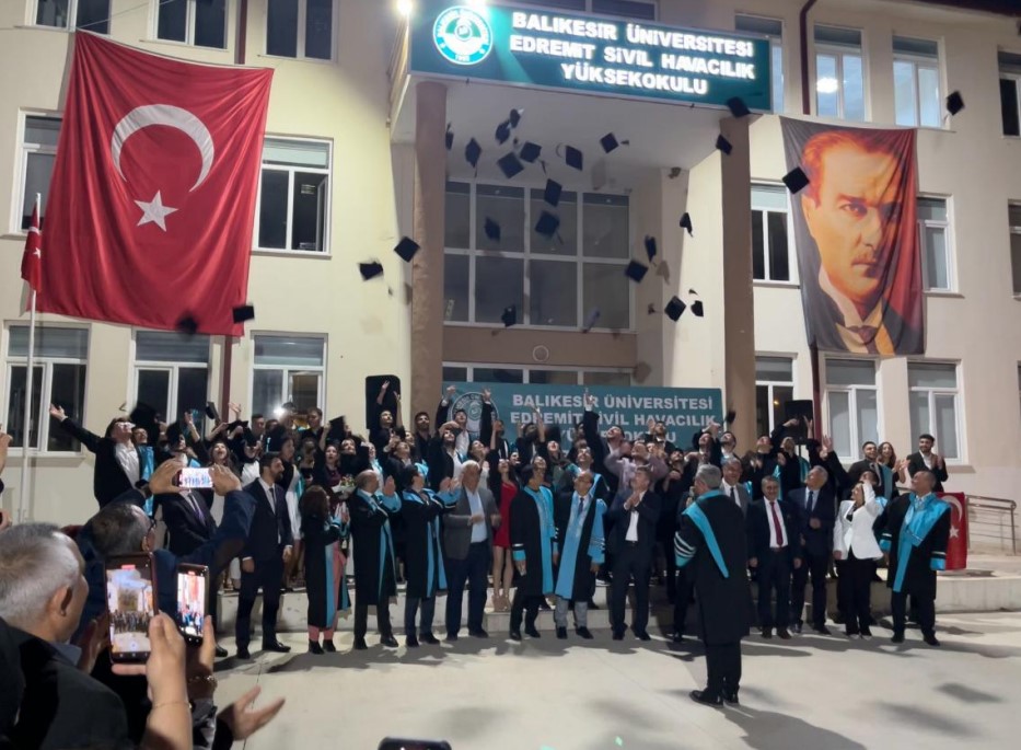 Havacılık Sektörünün Yeni Yöneticileri Edremit Sivil Havacılık Yüksekokulundan Yükseliyor 8