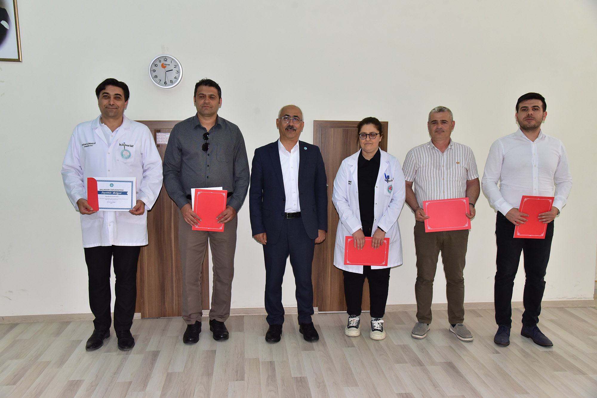 Balıkesir Üniversitesi Veteriner Fakültesi’nden TÜBİTAK 2209-A’da Türkiye Birinciliği 8