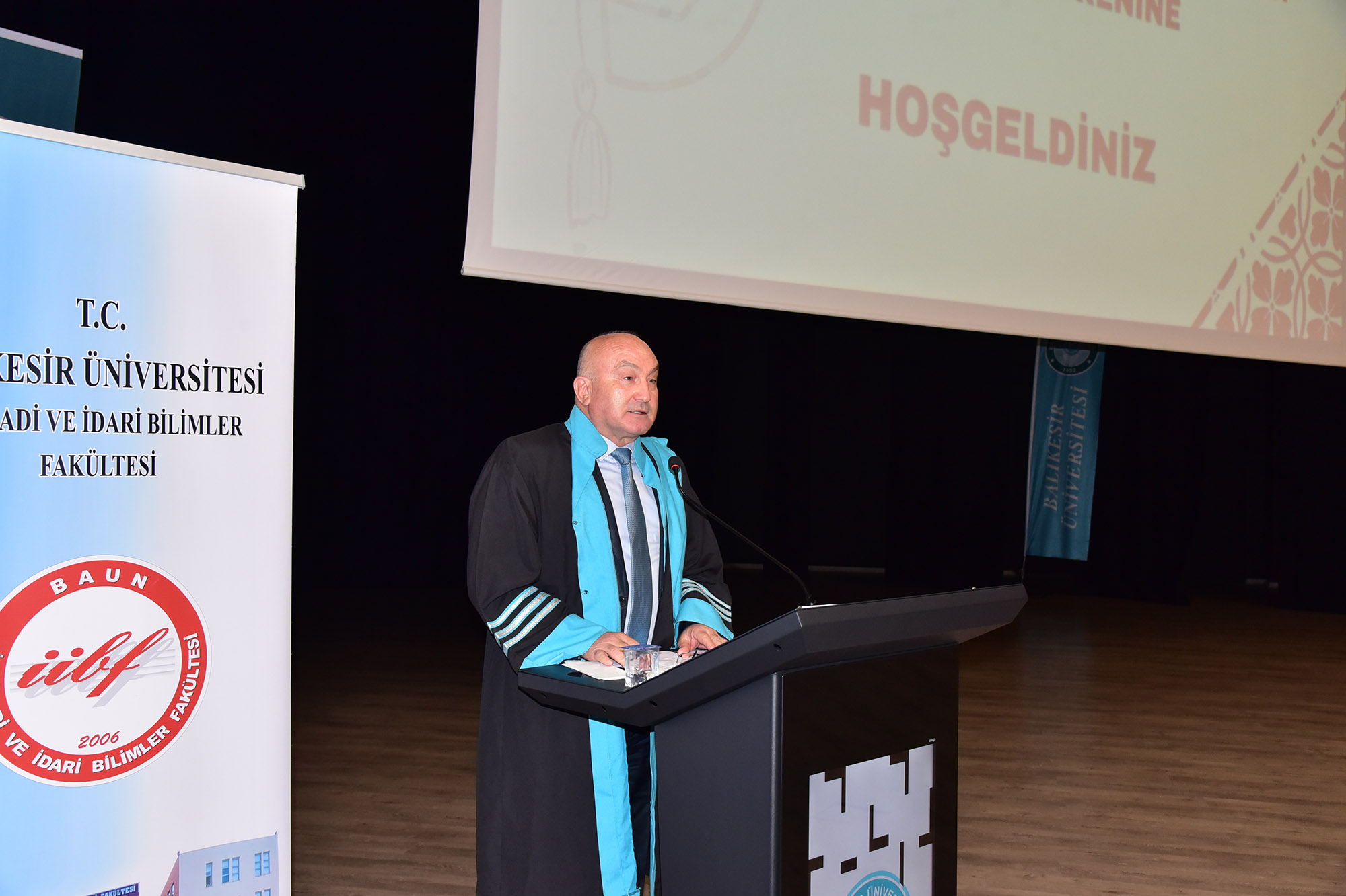 İş Dünyasının Yeni Aktörleri Göreve Hazır: İktisadi ve İdari Bilimler Fakültesinde Mezuniyet Gururu 5