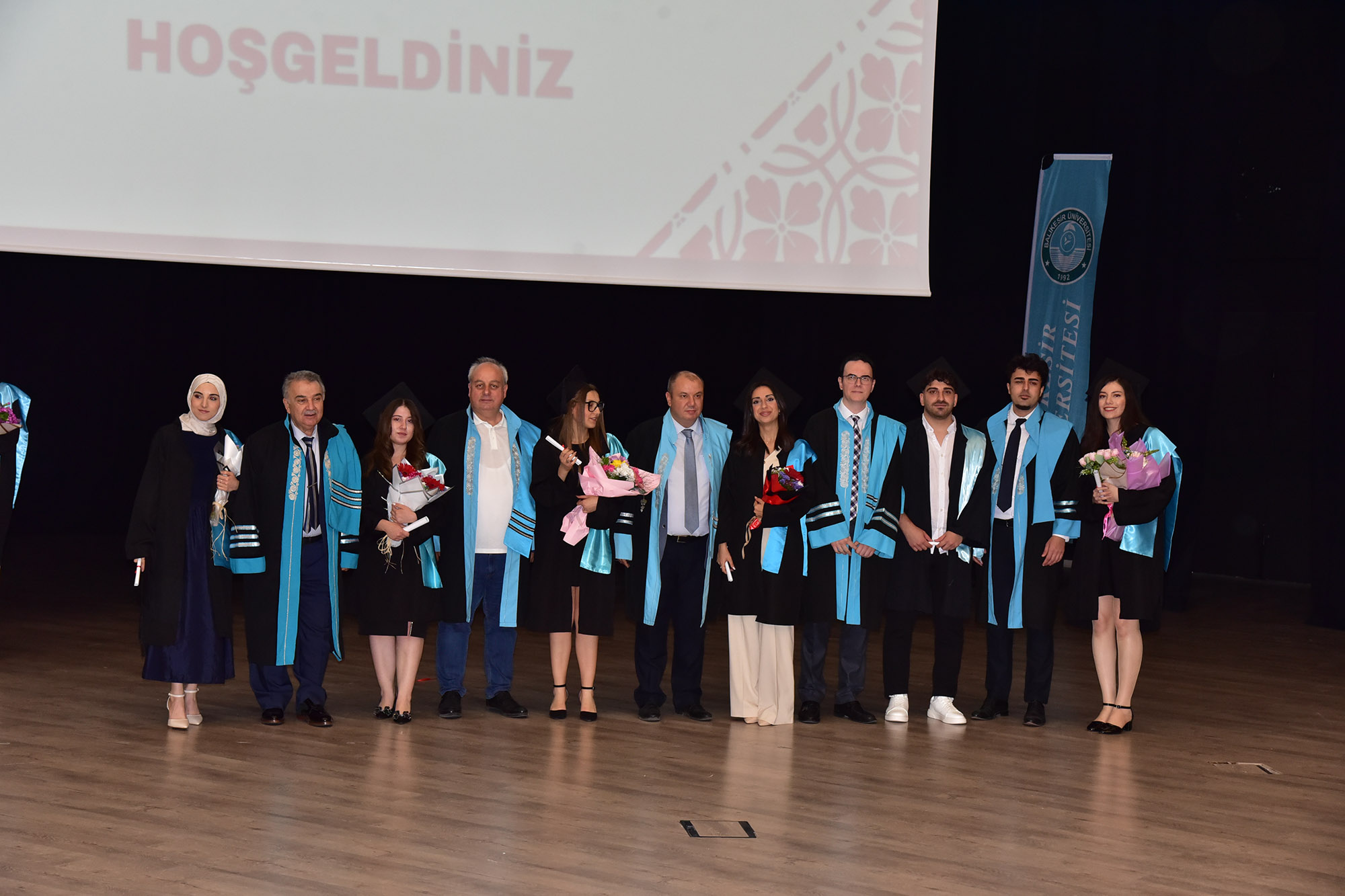 İş Dünyasının Yeni Aktörleri Göreve Hazır: İktisadi ve İdari Bilimler Fakültesinde Mezuniyet Gururu 9