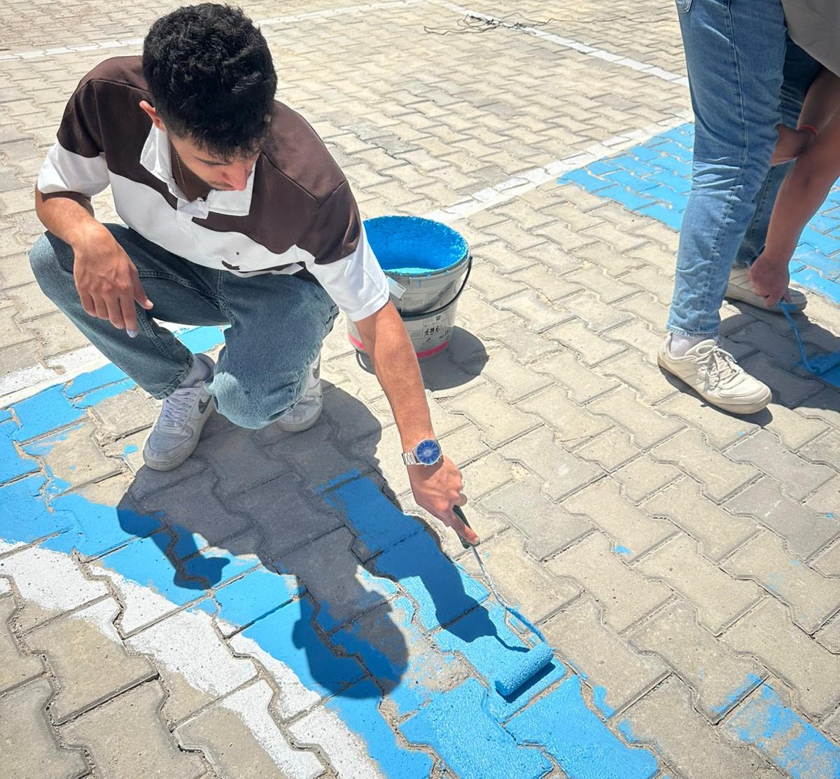 Gönüllü Kalplerden Renkli Dokunuşlar: Havran MYO Öğrencilerinden Köy Okuluna Anlamlı Destek 3
