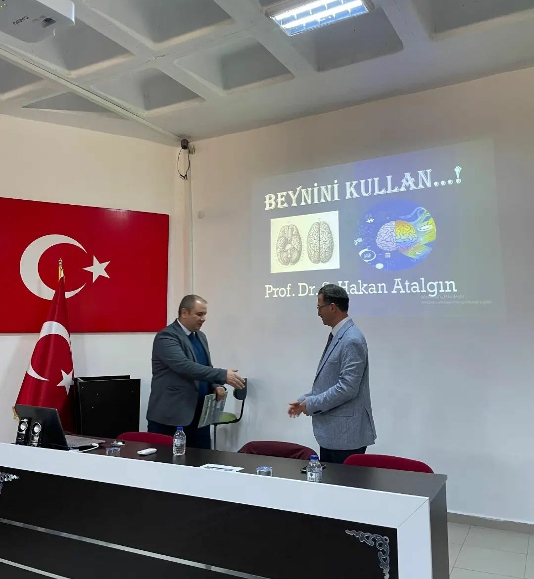 "Beynini Kullan" Konulu Seminer  2