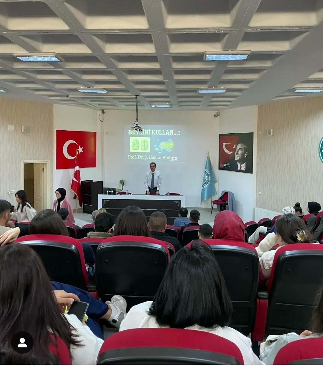 "Beynini Kullan" Konulu Seminer  4