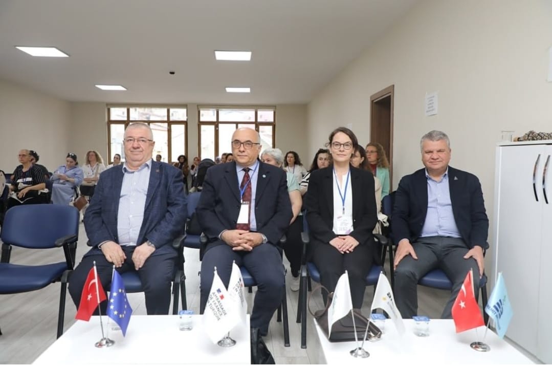 Enstitümüzden Kadınların Yerel Kararlara Katılımına Destek: LDA Edremit'in Eğitim Projesine Katkı