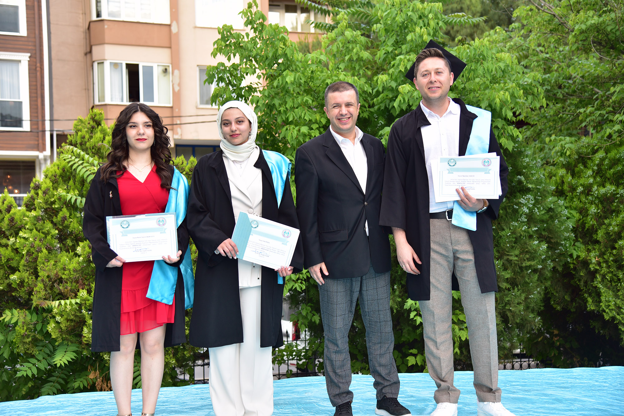 Yeni Nesil Eğitimciler Meslek Hayatına İlk Adımlarını Attı: Türkiye’nin En Köklü ve Güzide Eğitim Kurumu Necatibey Eğitim Fakültesi’nde Mezuniyet Heyecanı 9
