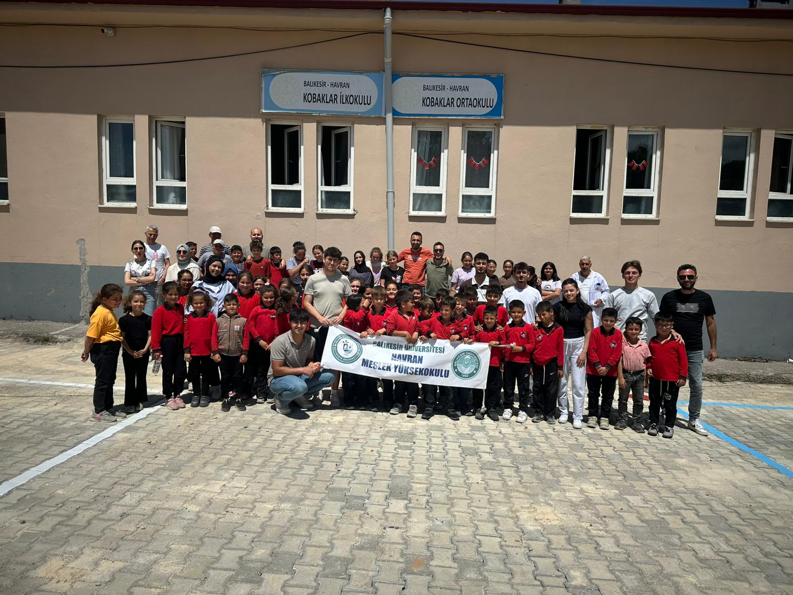 KOBAKLAR KÖYOKULU BAHÇE OYUN ALANI BOYAMA SOSYAL SORUMLULUK ETKİNLİĞİ