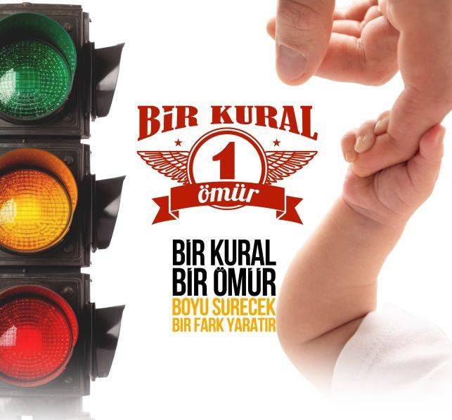 Üniversitemiz Personeline Karayolu Trafik Haftası Kapsamında Trafik Eğitimi Verildi