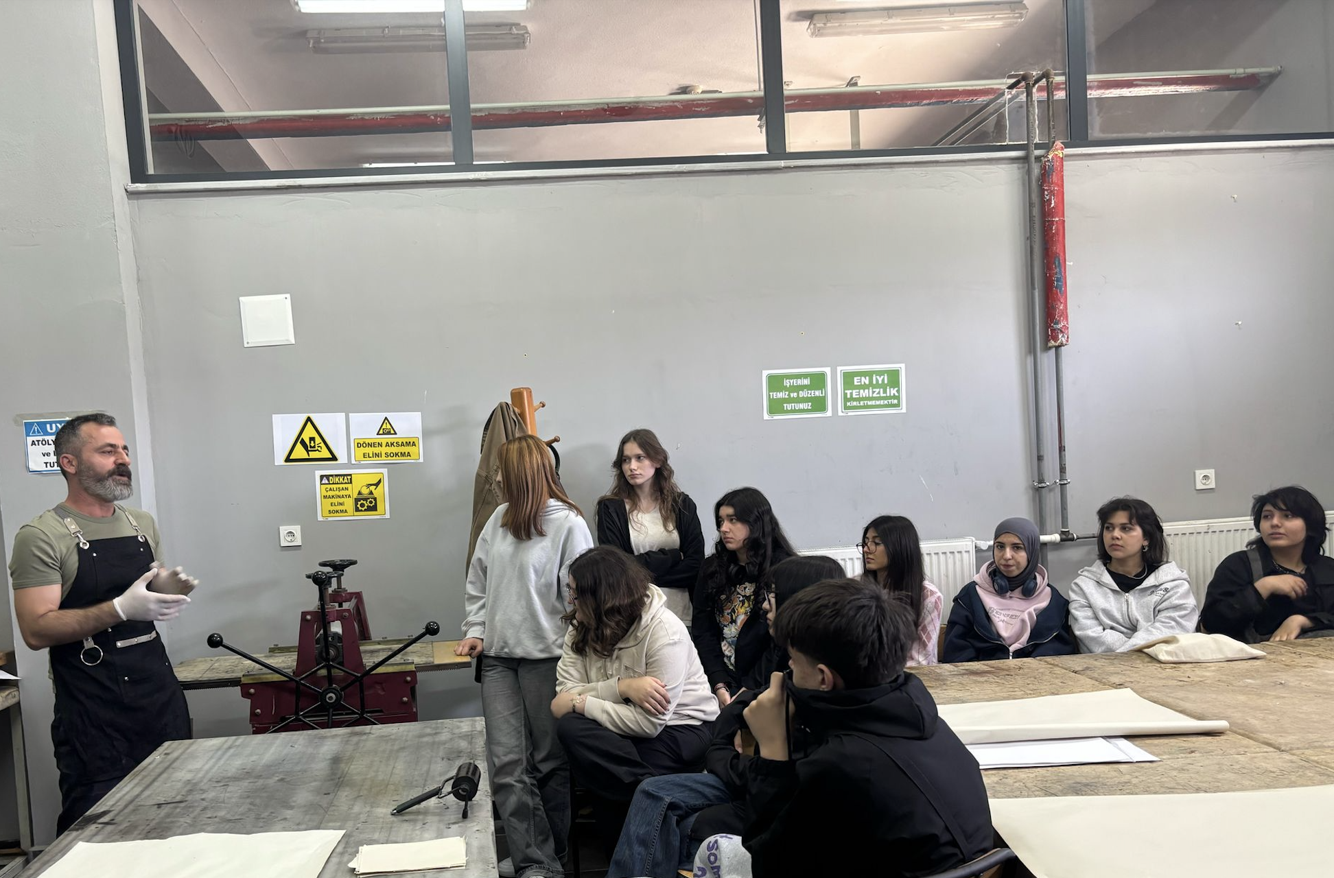 Printmaking Introduction activities were organized with the students of Ziraat Bank Fine Arts High School. 2
