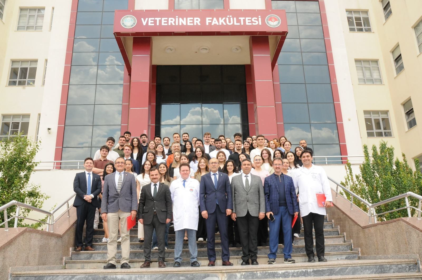 2024 - 2025 Eğitim Öğretim Yılı Bitirme Ödevi Poster Sunumu