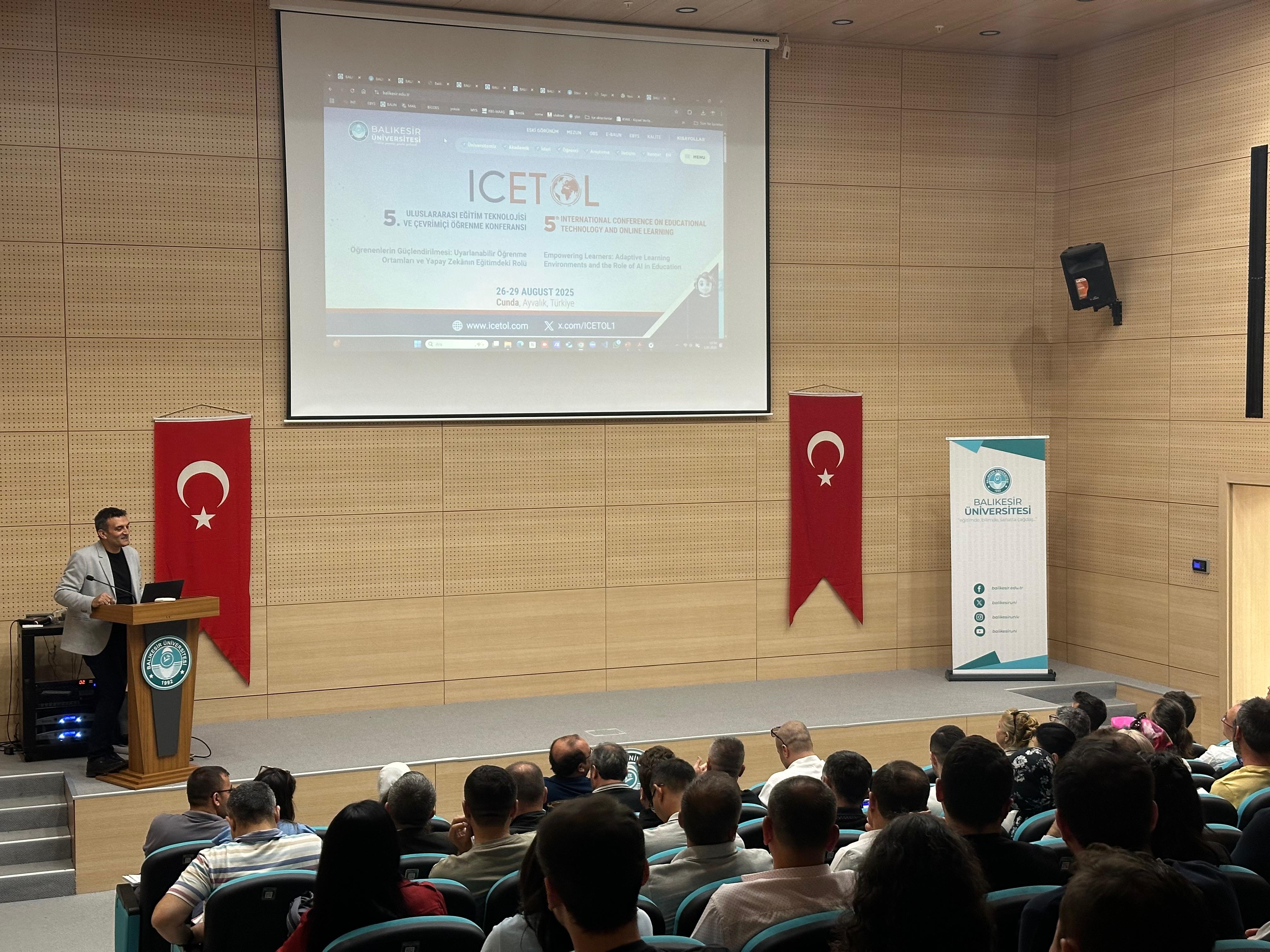 Hizmet İçi Eğitim Programı Kapsamında Üniversitemiz Personeline Web Sayfası Düzenleme Eğitimi Verildi 1