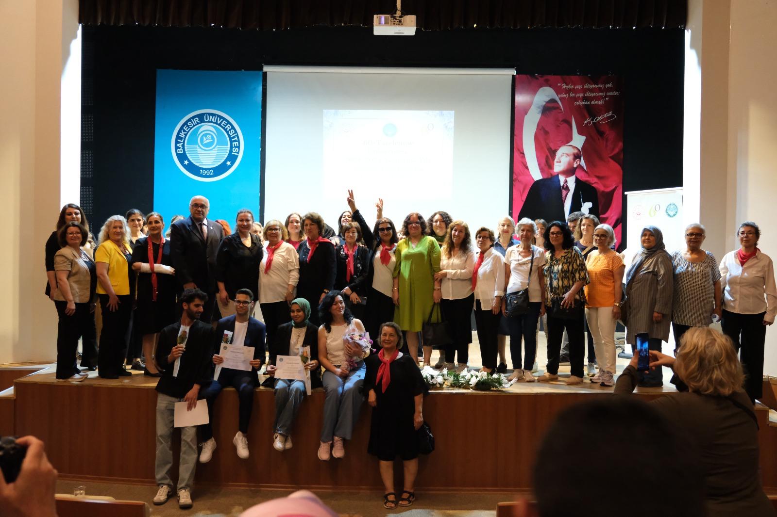 Yaş Alındı Ama Enerji Azalmadı: BAÜN 60+ Tazelenme Üniversitesi'nde Mutlu Kapanış 4