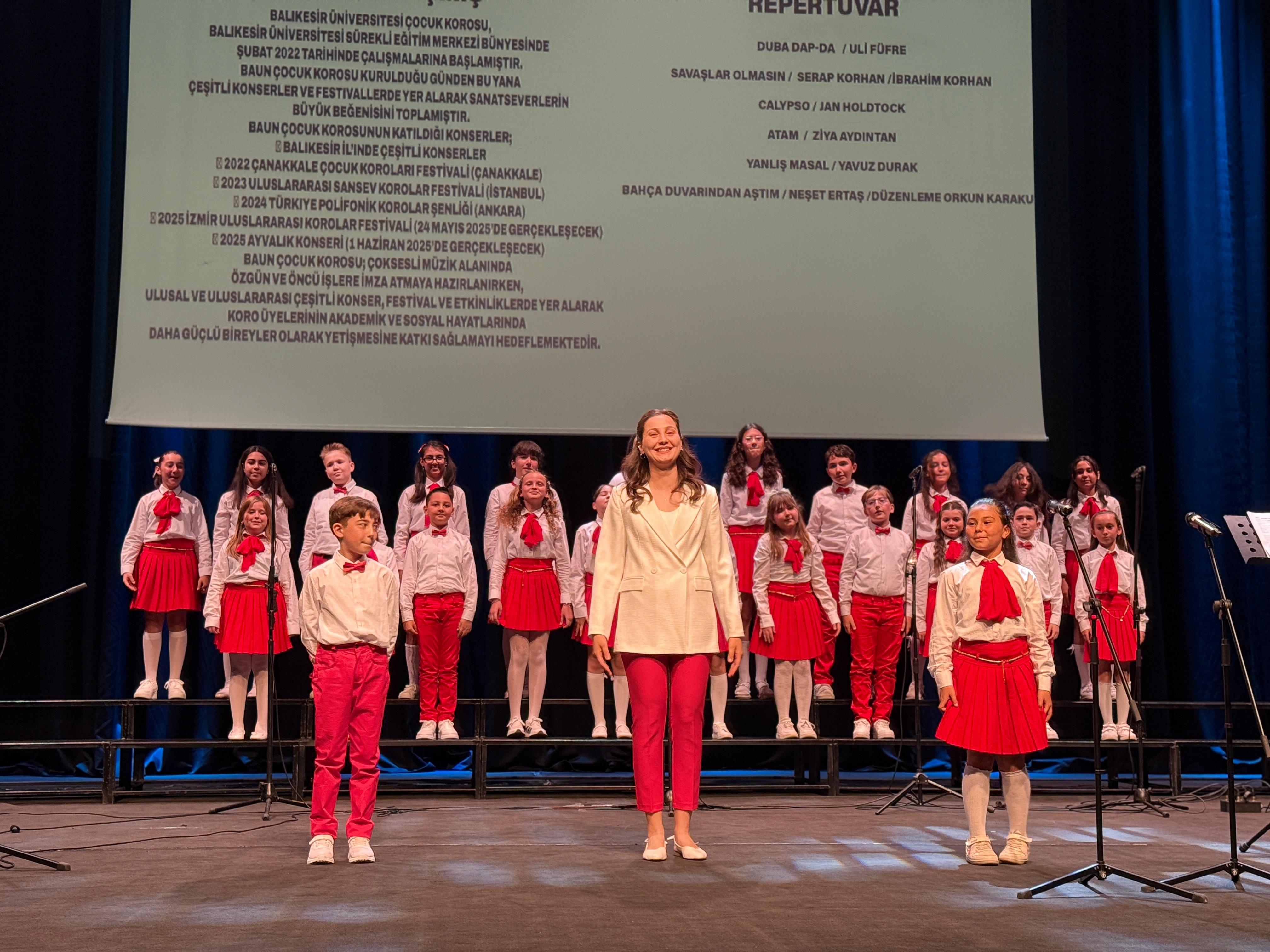 Balıkesir Üniversitesi Çocuk Korosundan Sanat ve Başarı Dolu Bir Yıl 5