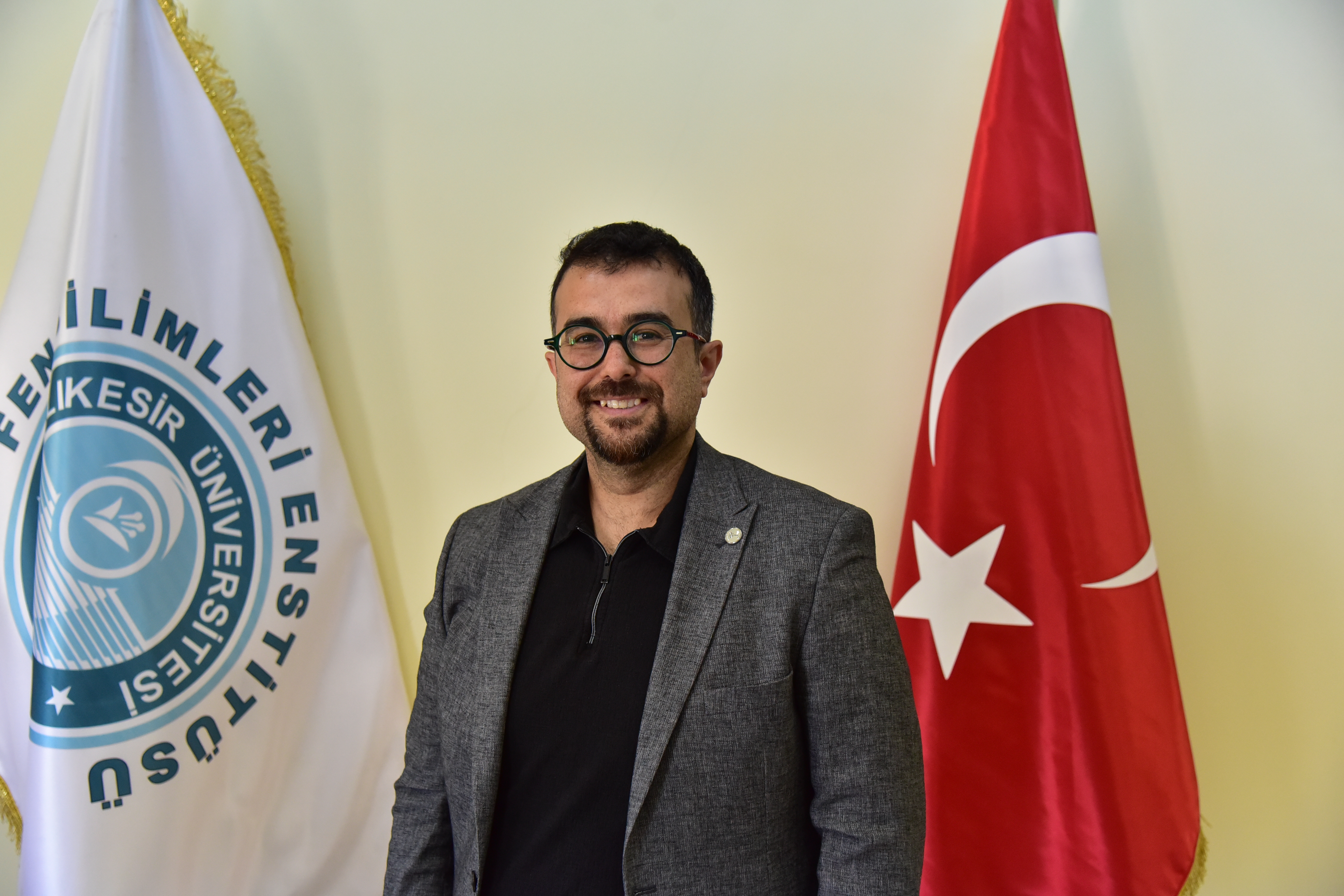 Doç. Dr. Taner ÖZCAN