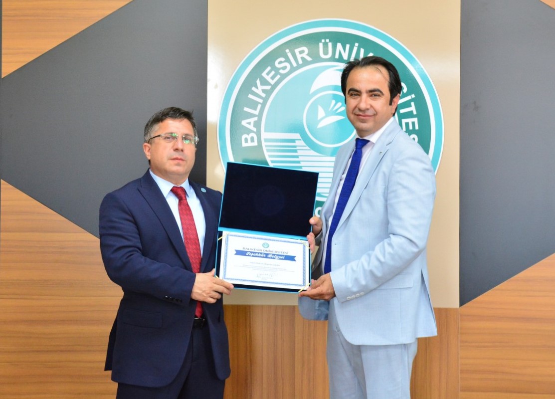 BAÜN Sosyal Bilimler Enstitüsünde Devir Teslim Gerçekleştirildi 2